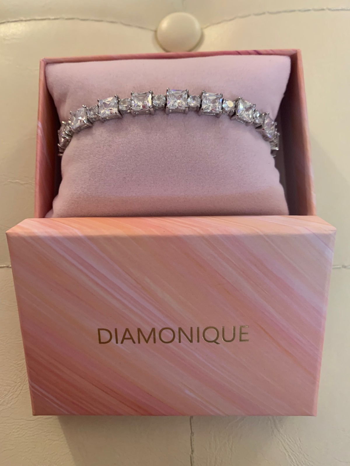 New QVC Diamonique Silver 925 Princess/Square & Round CZ 7 1/2″ Tennis Bracelet