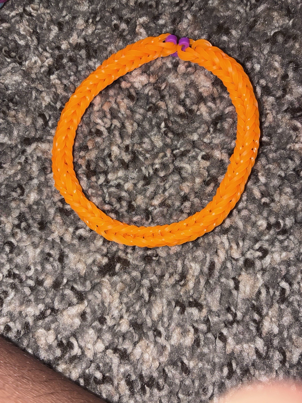 Hi I’m bracelet goats and I’m selling those for the price i can do right now
