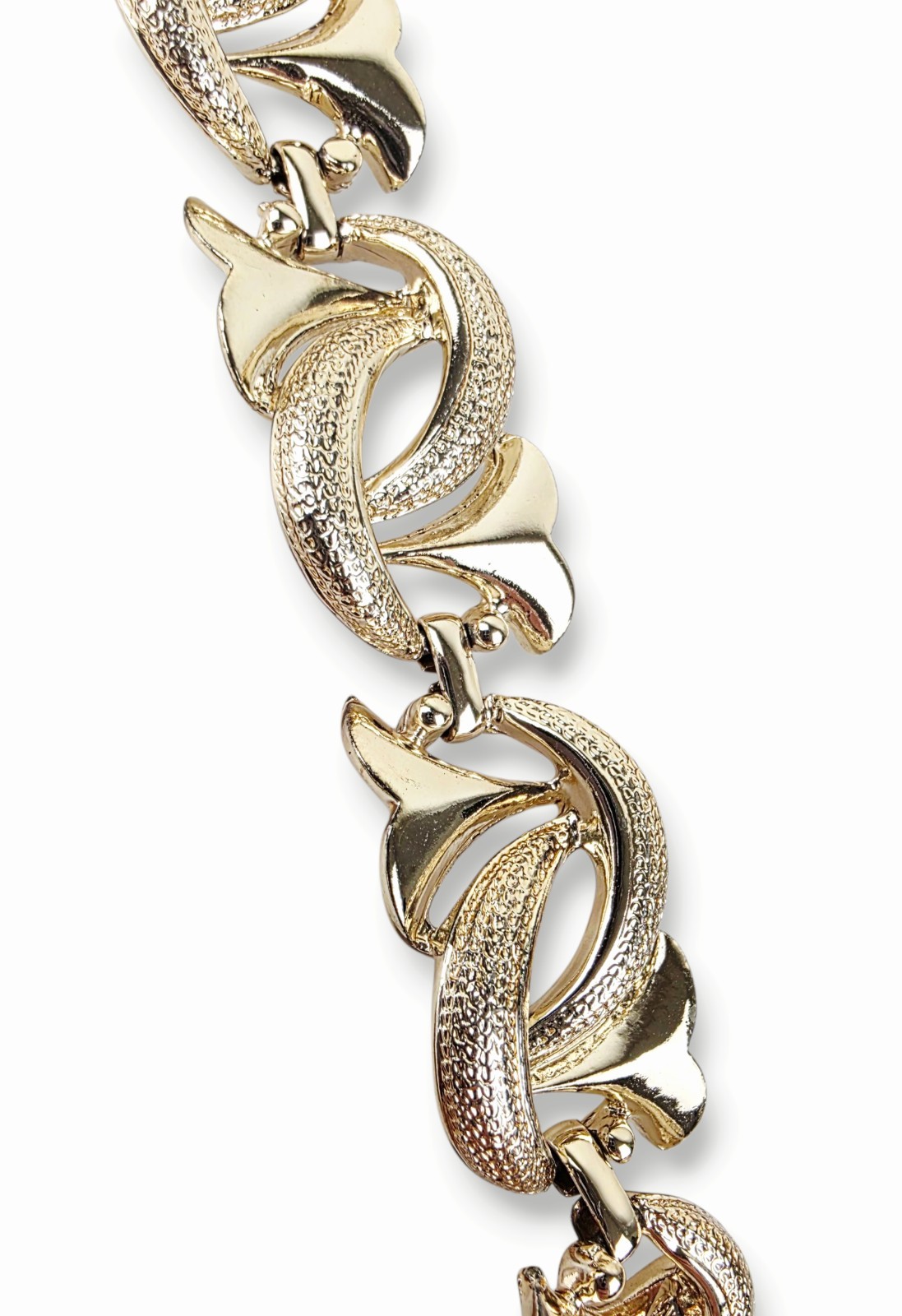 Gorgeous Vintage Coro Signed Gold Tone 7.5 Inch Bracelet