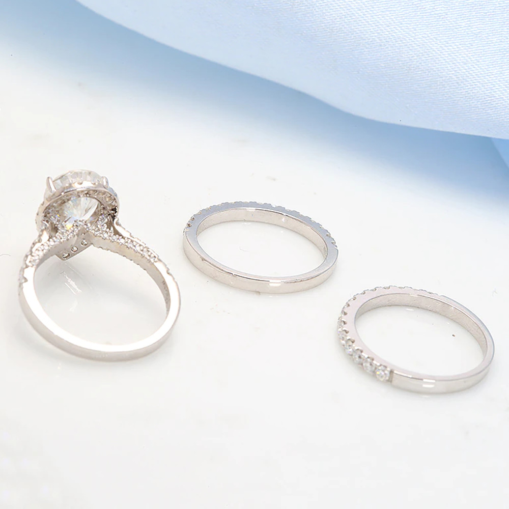 3.20 TCW Pear Moissanite Trio Set Women’s Engagement Ring 14K White Gold Plated