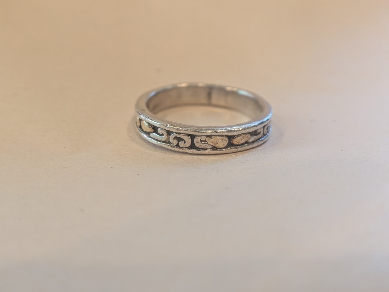Vintage John Hardy 925 Sterling Silver 18K Gold Band Ring Size 7 w/ Pouch