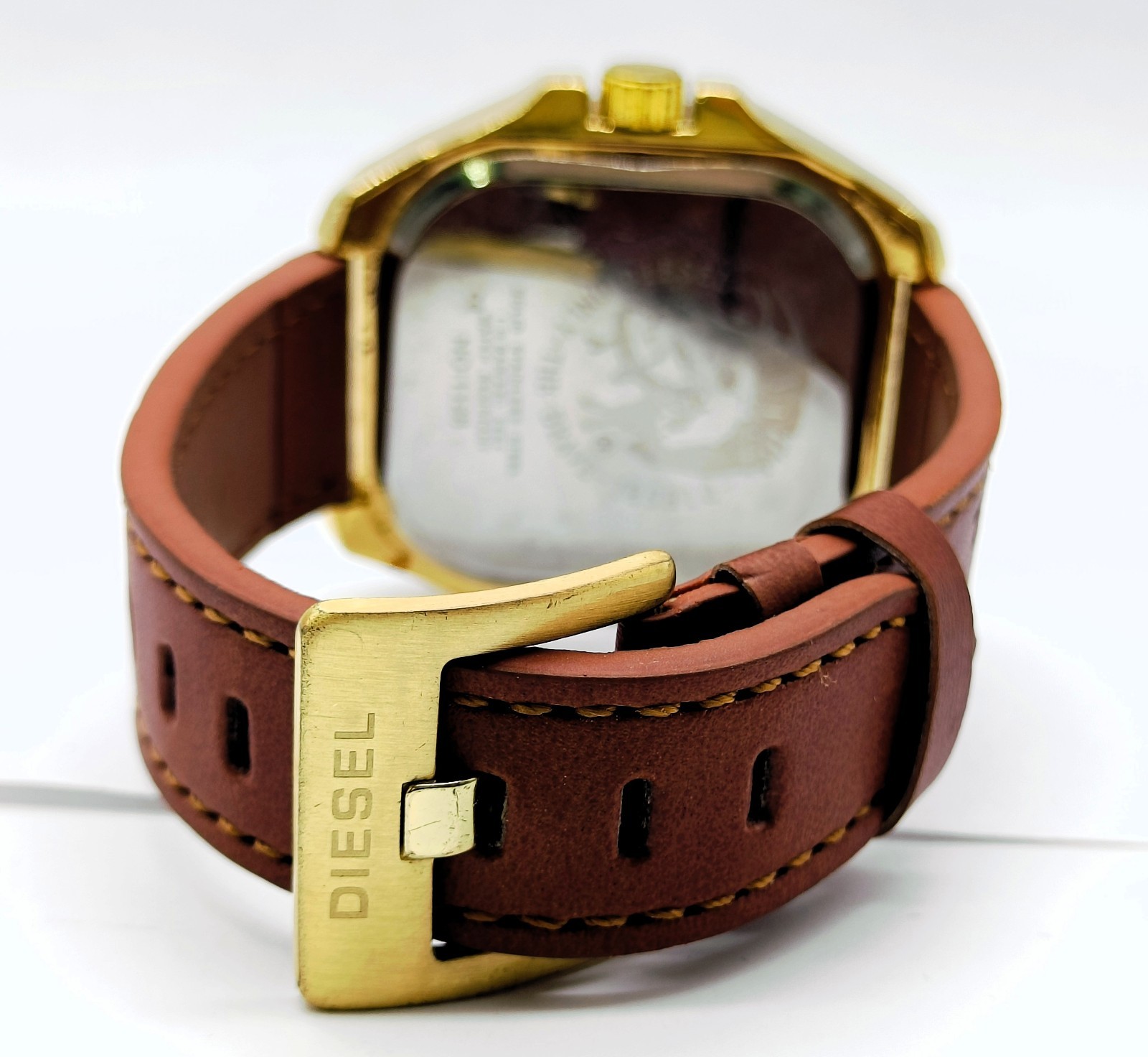 Wonderful Diesel Date Indicator Quartz Analog Men’s Wrist Watch