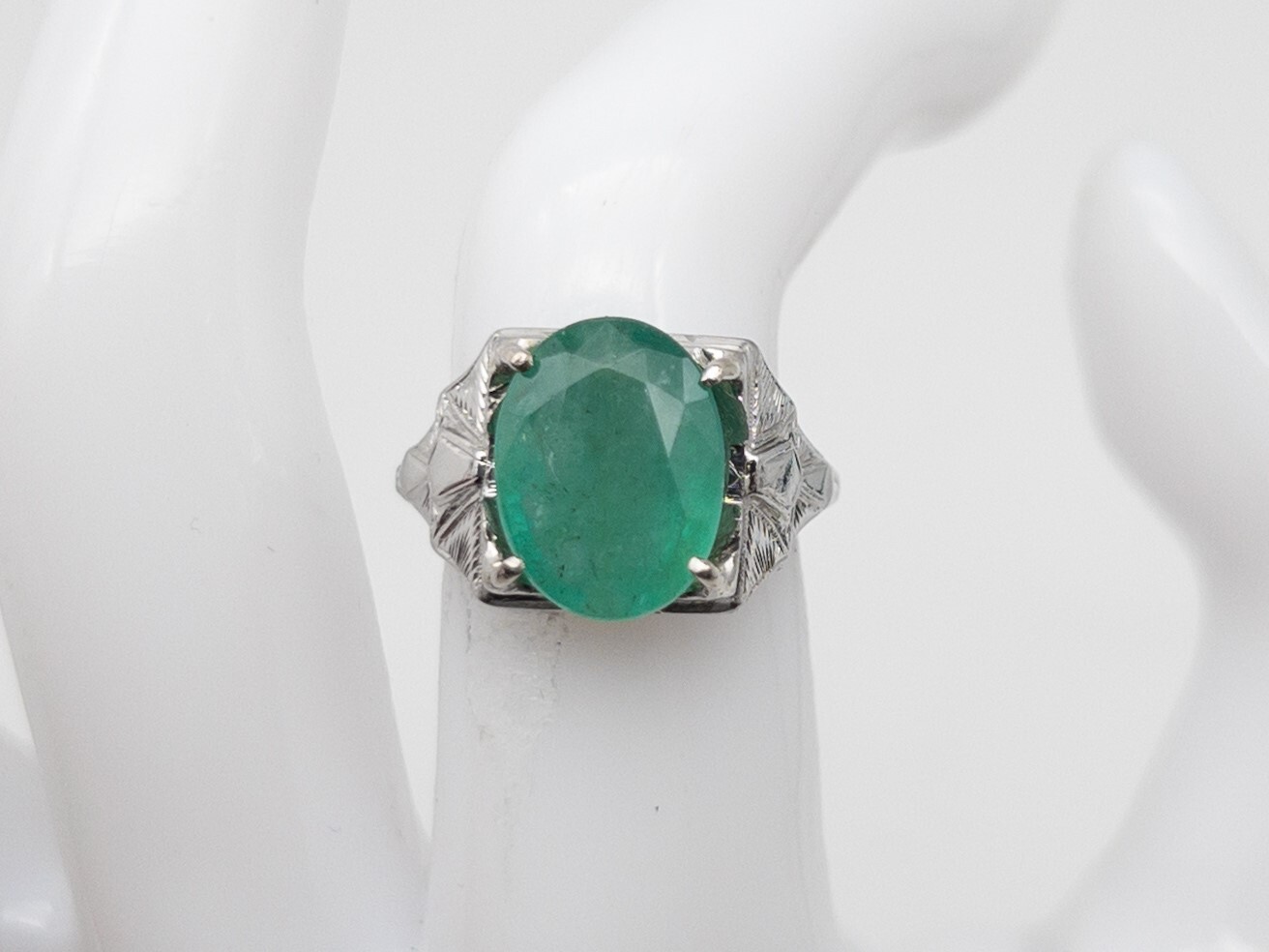 Antique 1920s Belais $10,000 7ct Natural Emerald 18k White Gold Filigree Ring