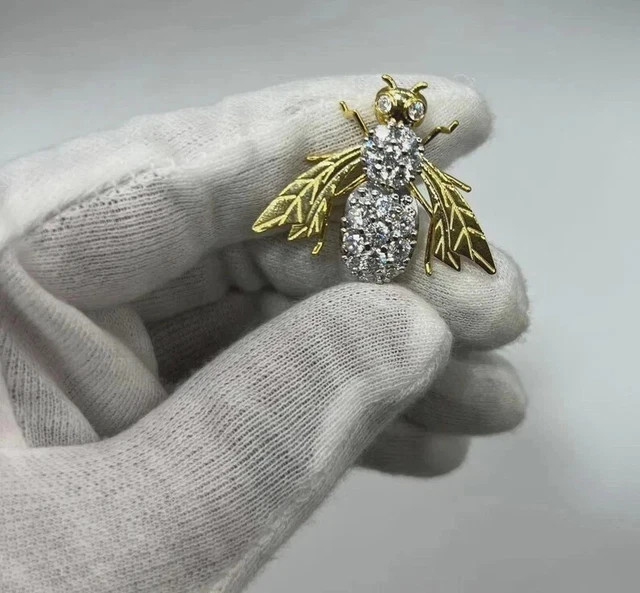 2Ct Round Cut Real Moissanite HoneyBee Charm Brooch Pin 14K Two Tone Gold Plated