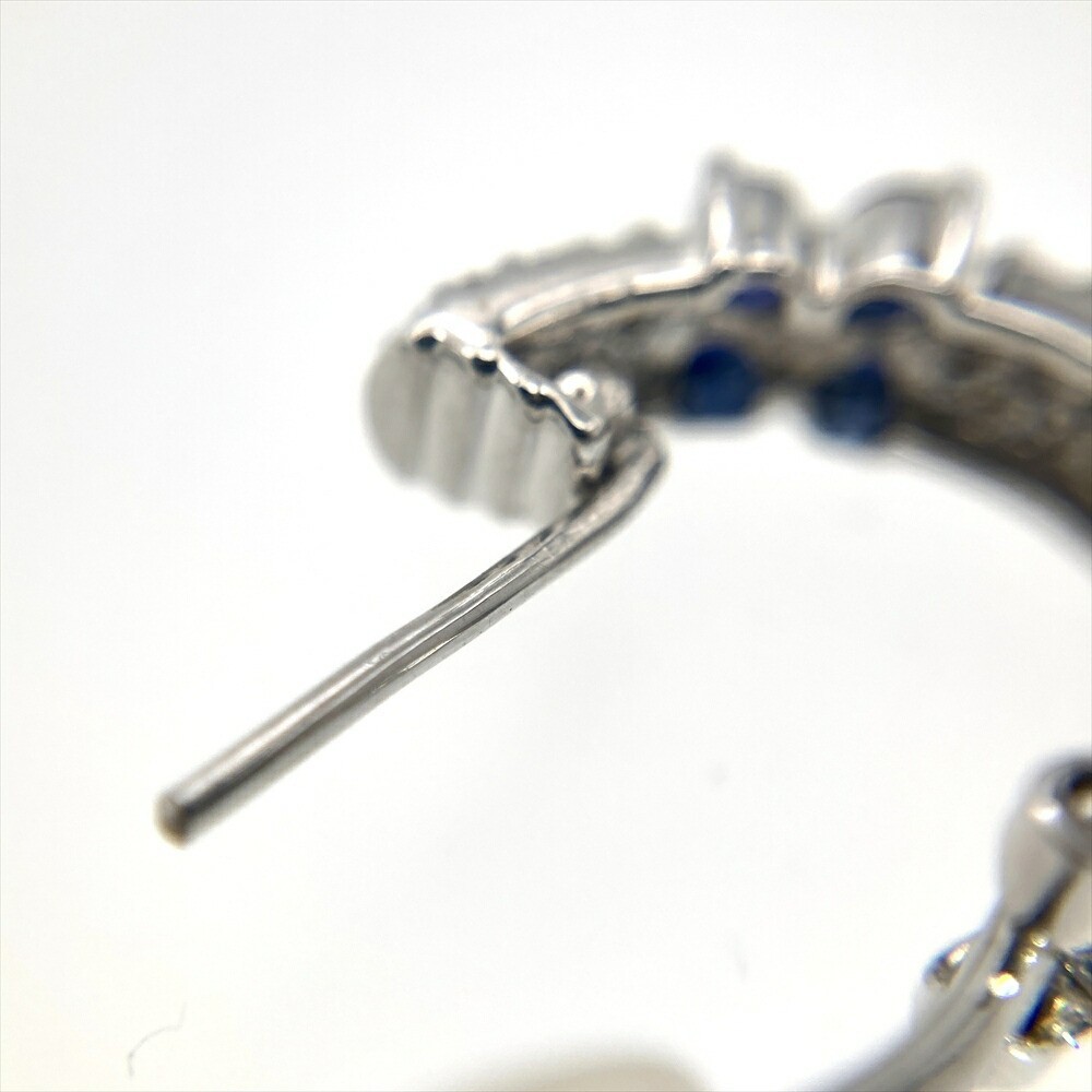 Sapphire 0.27ct Diamond 0.188ct Flower Earrings 18K White Gold 4.7g