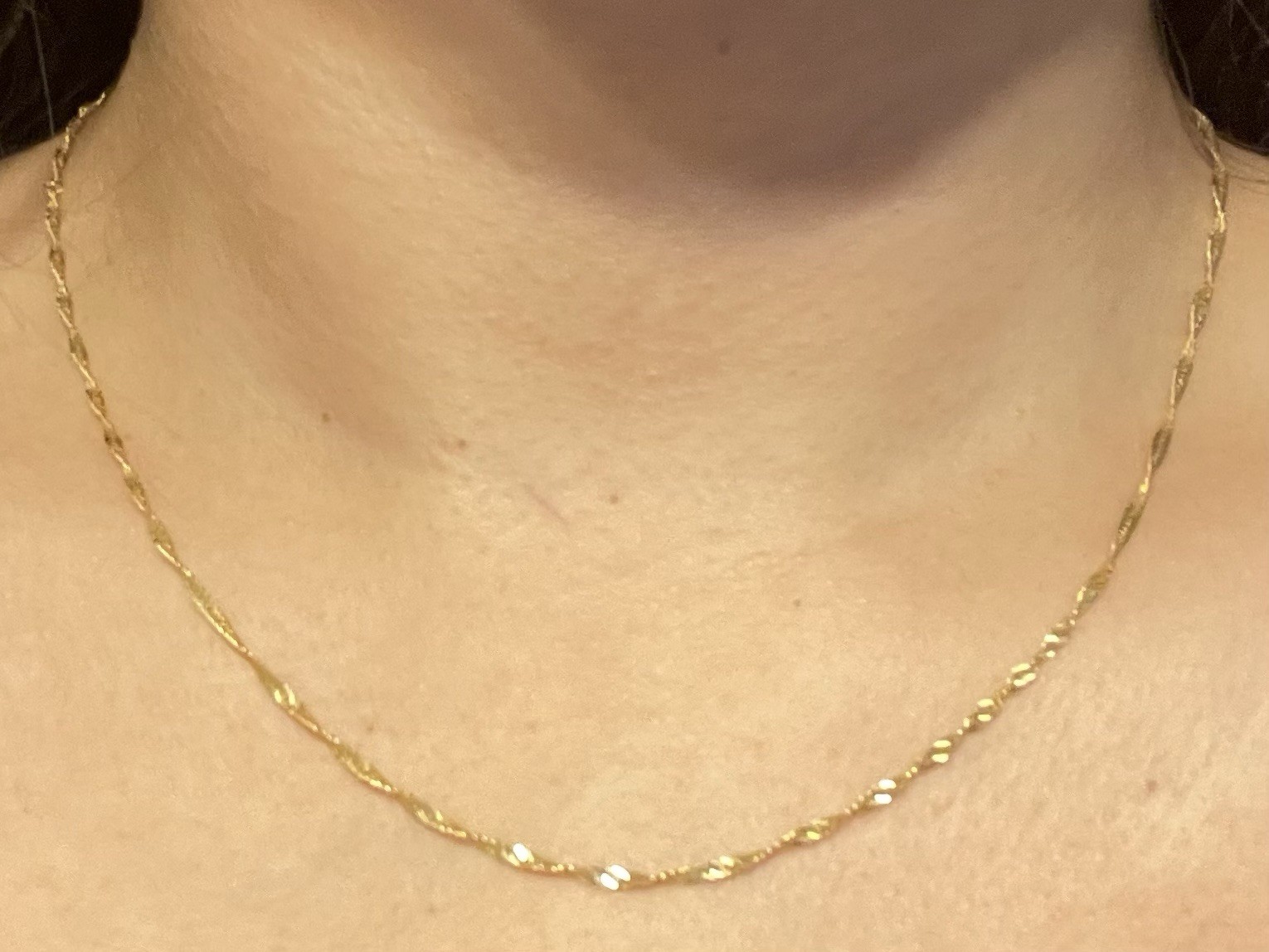 Pure 14kt Gold Twisted Chain Necklace made in Italy Signed & Stamped 2.06g