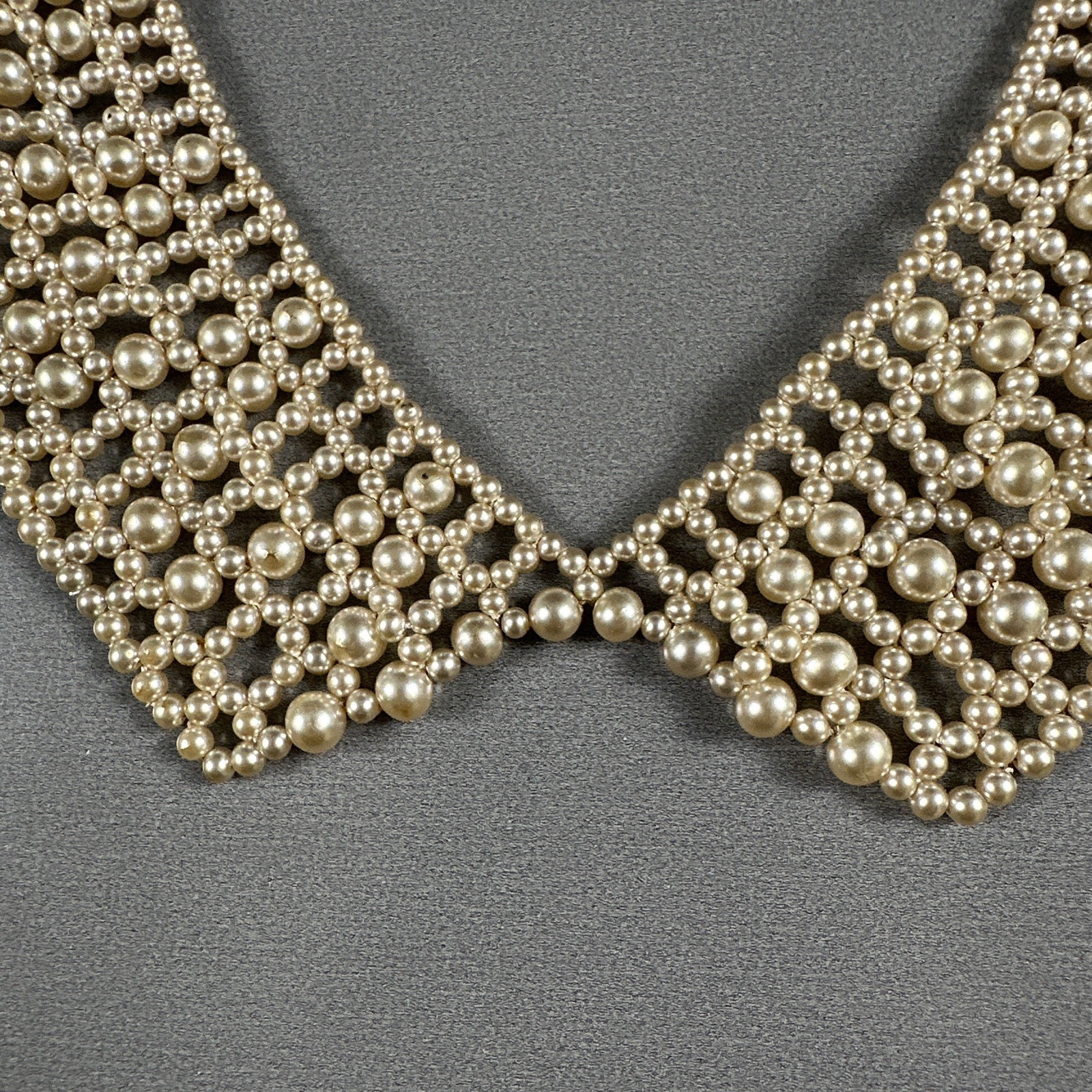 Vintage Beaded Necklace Bib Collar Choker Cream 13″