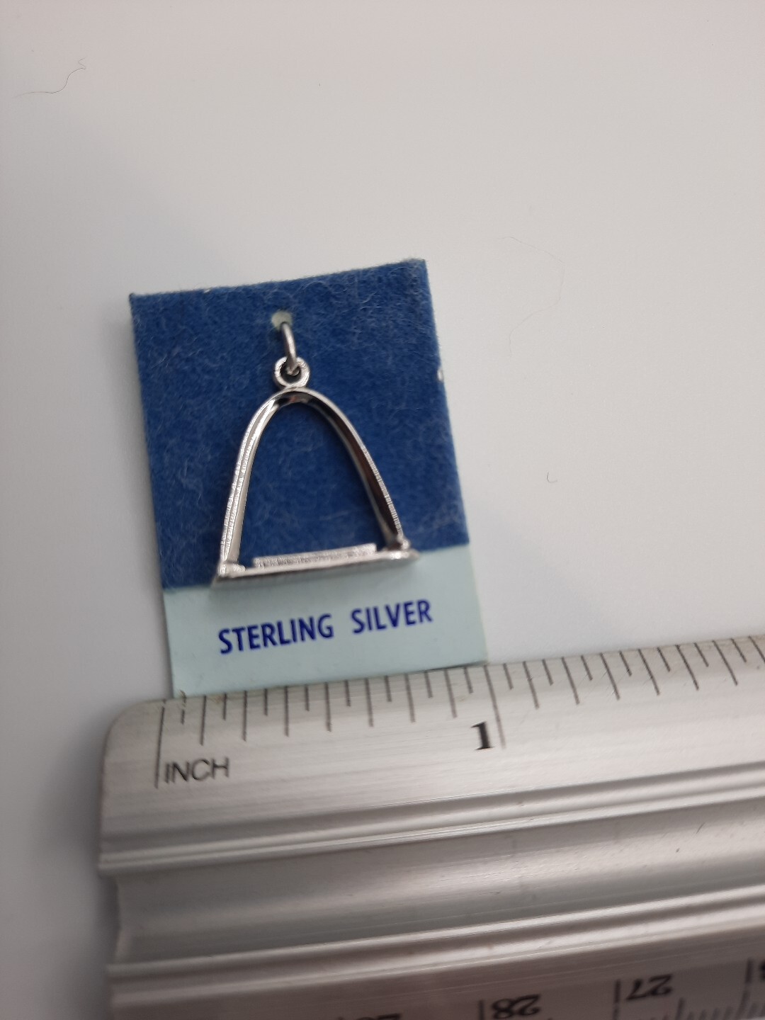Vintage Kinney St. Louis Arch Charm Sterling Silver New On Card