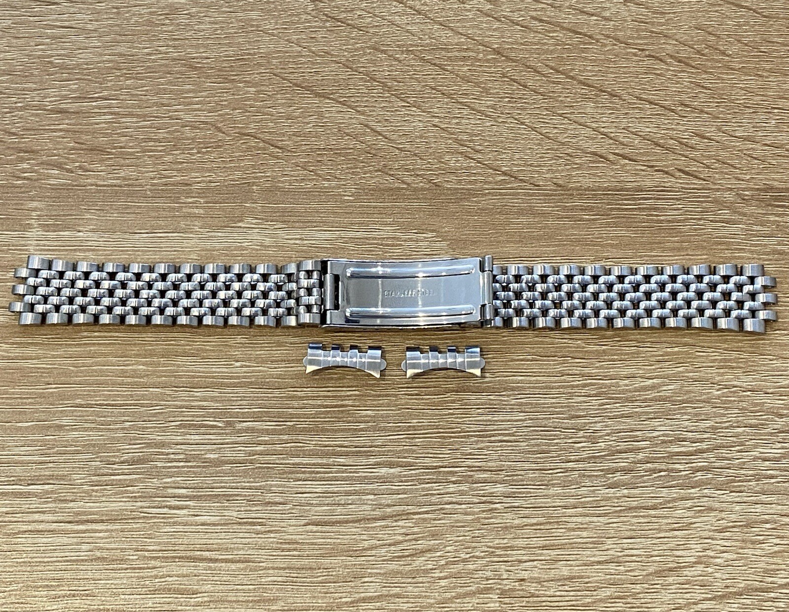 Vintage Style 19mm ROUNDED Beads Of Rice Watch Bracelet Band CLASSIC CLASP FORM