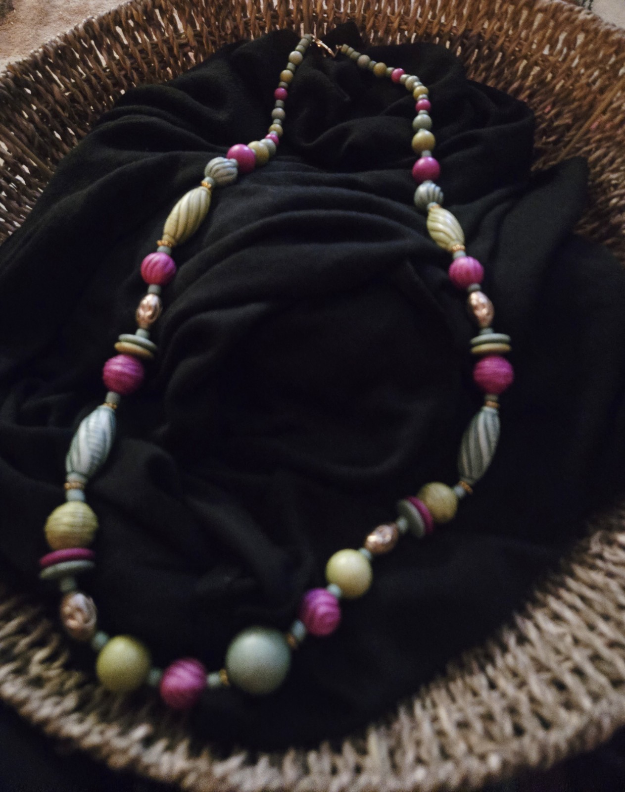 Instant BOHO Collection!Costume Jewelry 16 Piece Lot: Wood, Dyed Howlite, Seeds