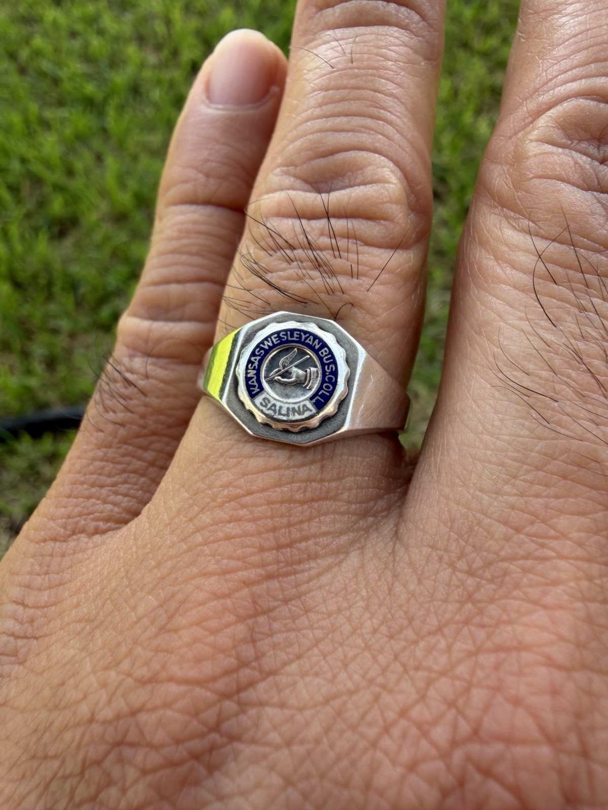 Vintage Kansas Wesleyan University Business College Class Ring