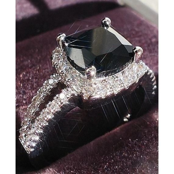 Black Cushion Cut Halo Ring Silver Tone Split Shank Costume Jewelry Size 7