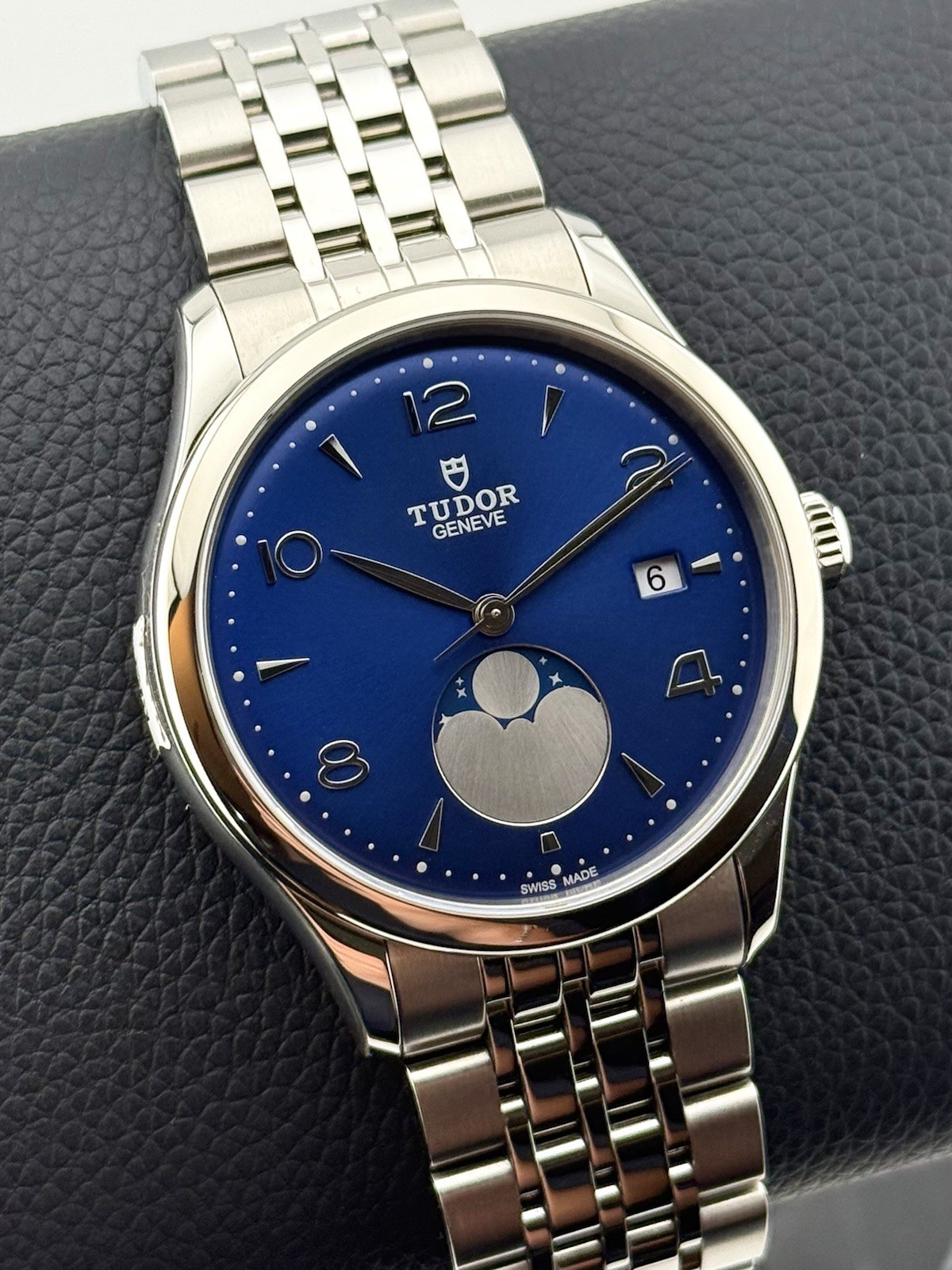 Tudor 1926 Luna Blue 39mm Moonphase – 91560 – Full Kit 2026 Stunning Dial Clean