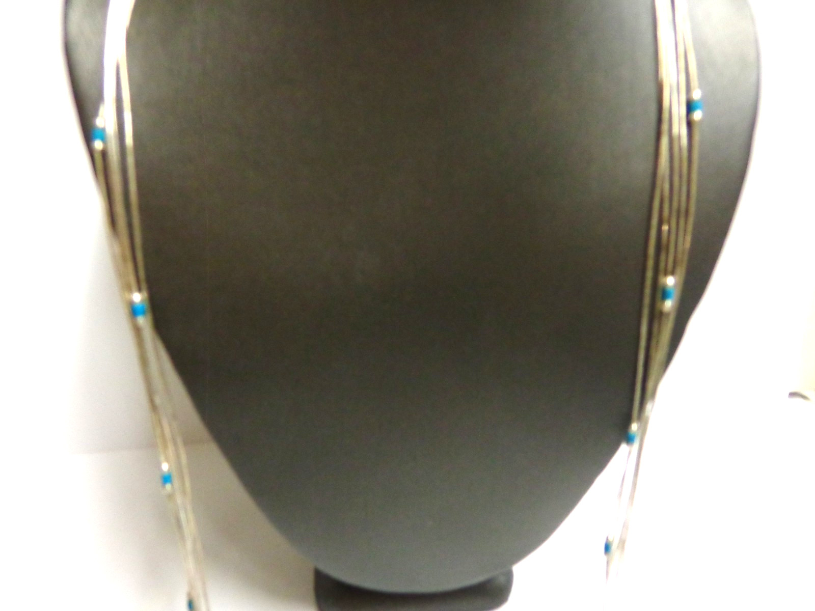 vintage sterling silver turquoise/liquid silver necklace sz 22 in wgt 7.2 grams