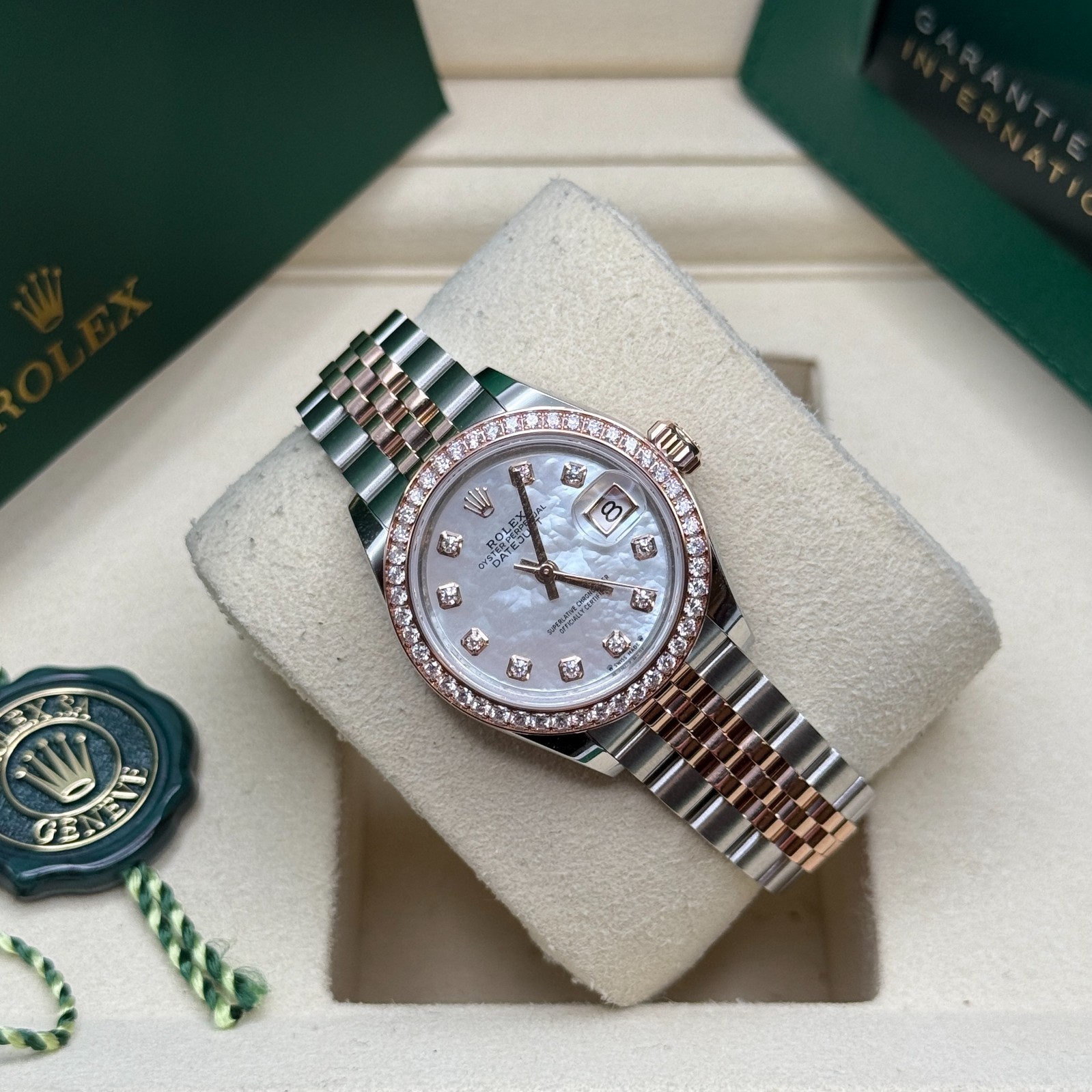 Rolex Lady-Datejust Mother Of Pearl Diamond Two Tone Rose Gold Diamond Jubilee