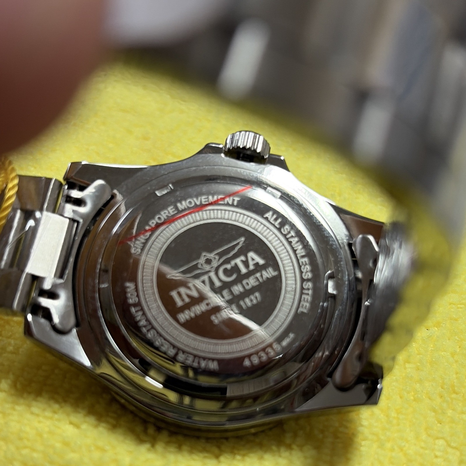 Invicta Pro Diver Men’s Quartz Diver 45mm Black Dial Steel Bracelet WR 50m