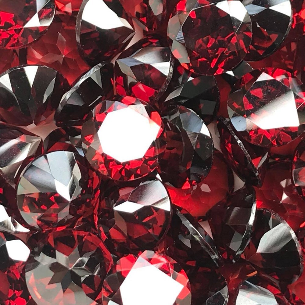 Round 7mm 2pcs 3CT. Outstanding! Natural Red Mozambique Garnet Africa VVS