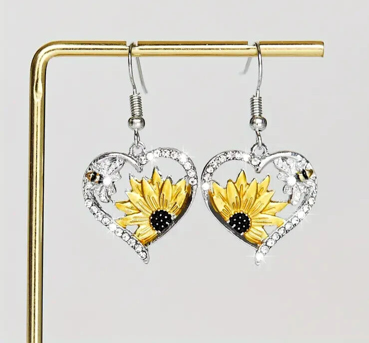 Heart Shape With Sunflower Bee Decor Retro Boho Hook Earrings Zircon Alloy Gift