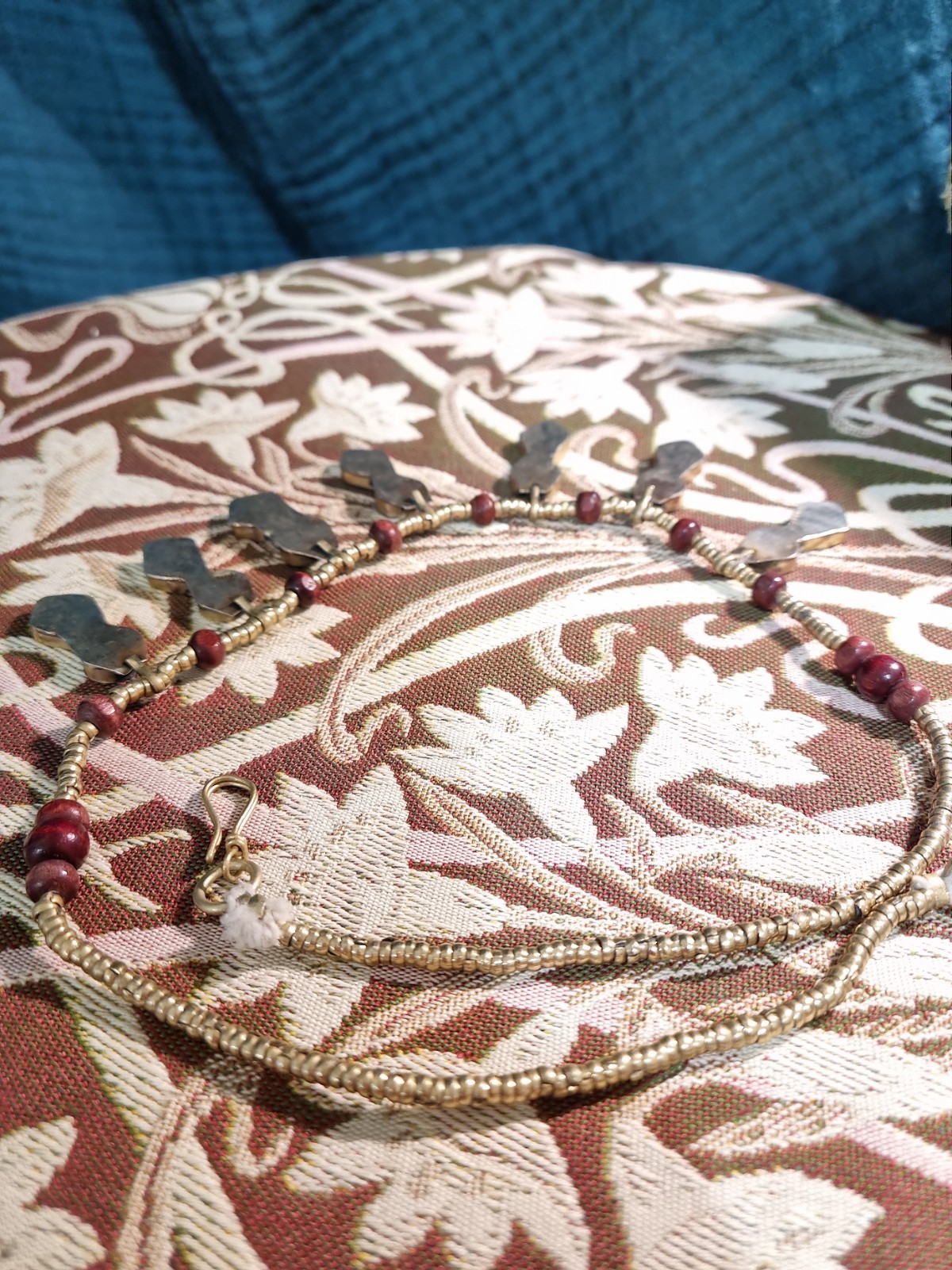 Egyptian Revival necklace with blue enamel pendants – 51cm, 30.7g