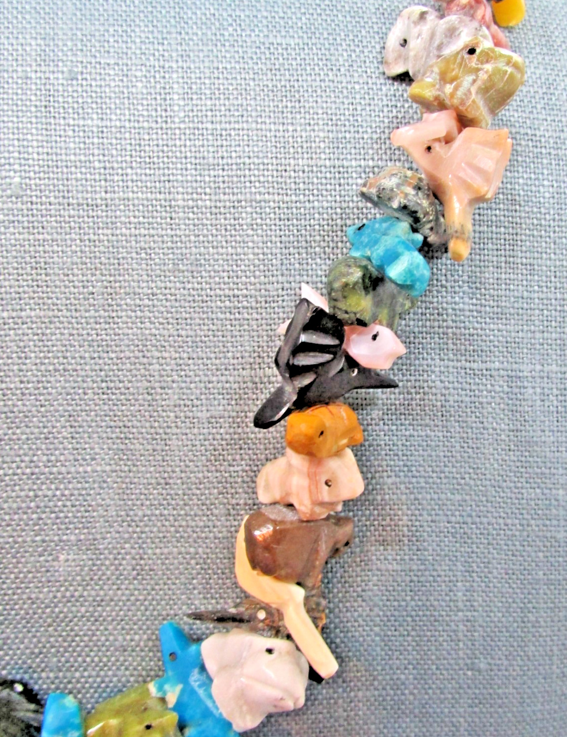 VINTAGE SOUTHWEST N.A. FETISH NECKLACE WITH SQUAW WRAP