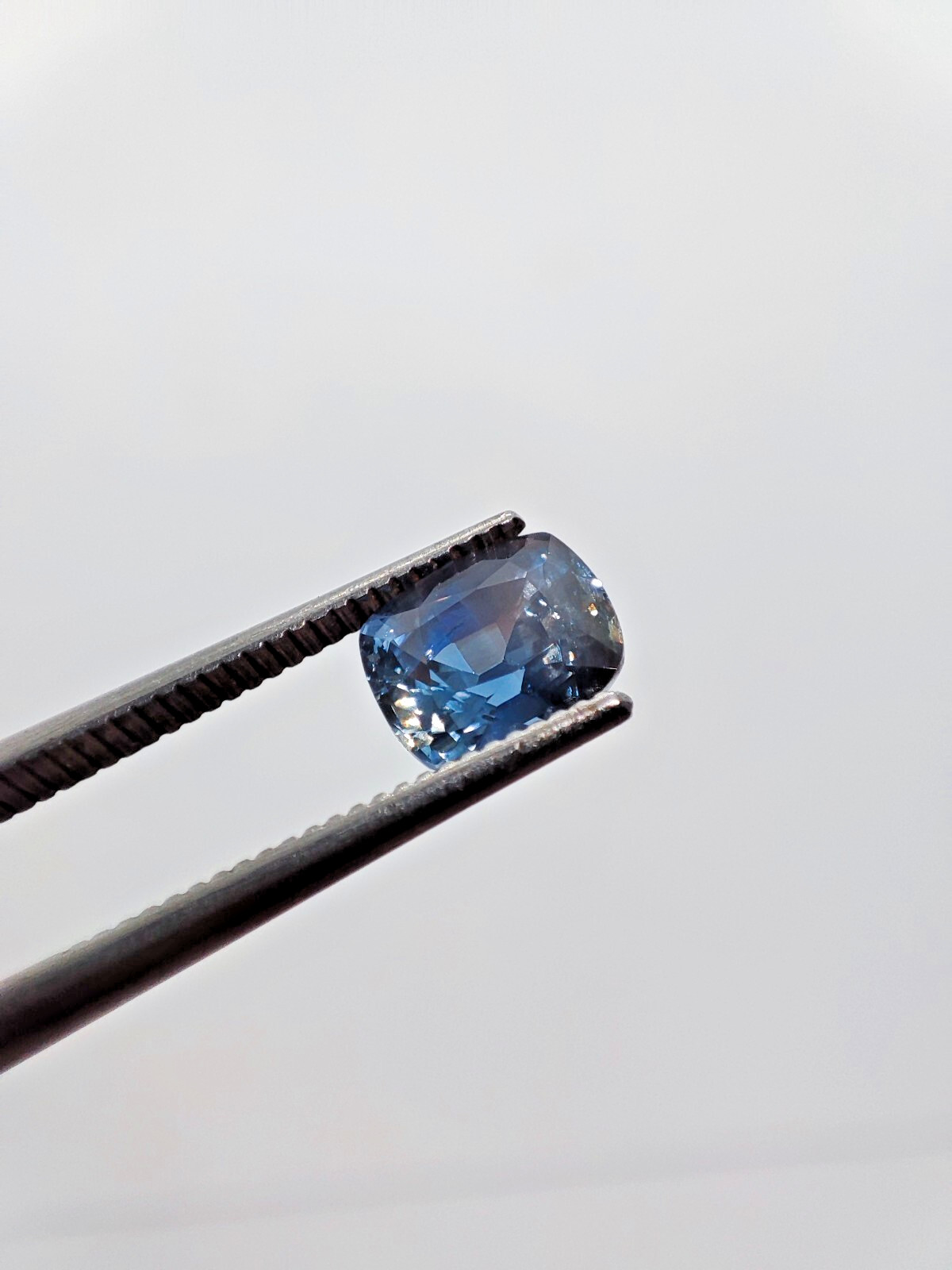 Natural Blue Sapphire 1.38ct Cushion Cut Certified | Vivid Blue | Unheated
