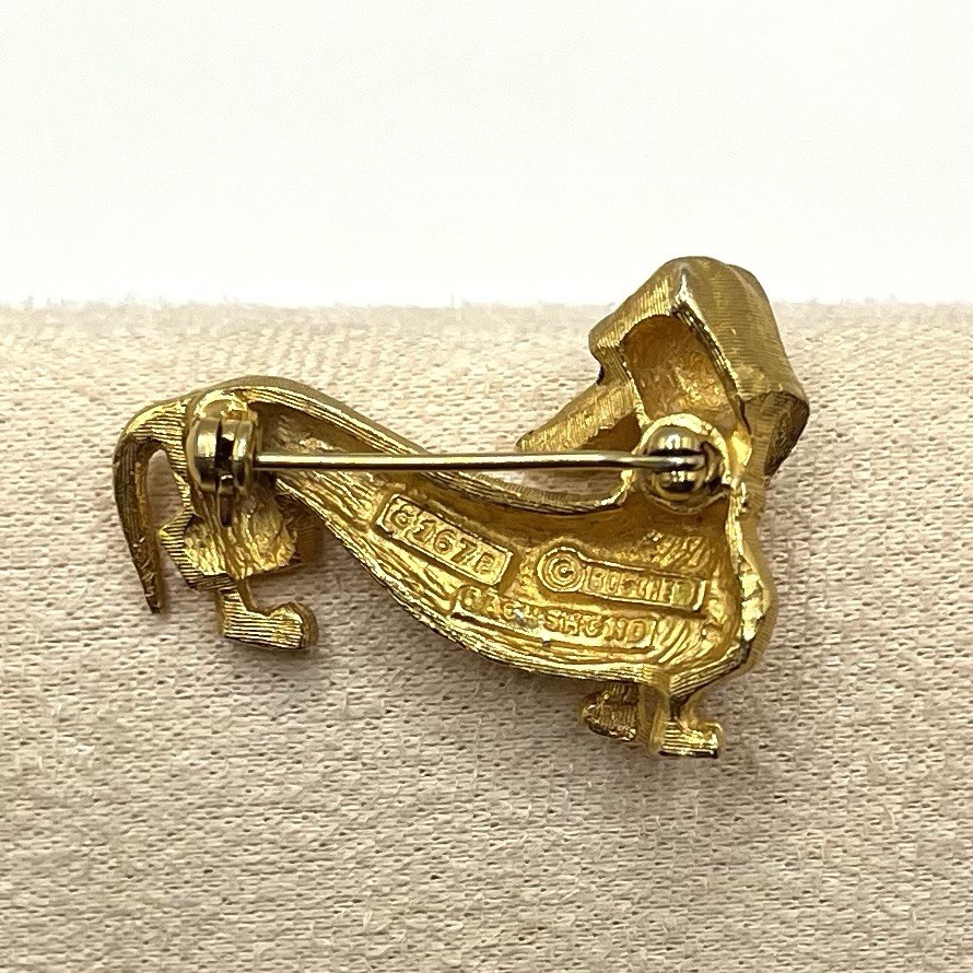 Boucher Daschund Brooch Brushed Goldtone VTG Pin Wiener Dog Signed & Numbered
