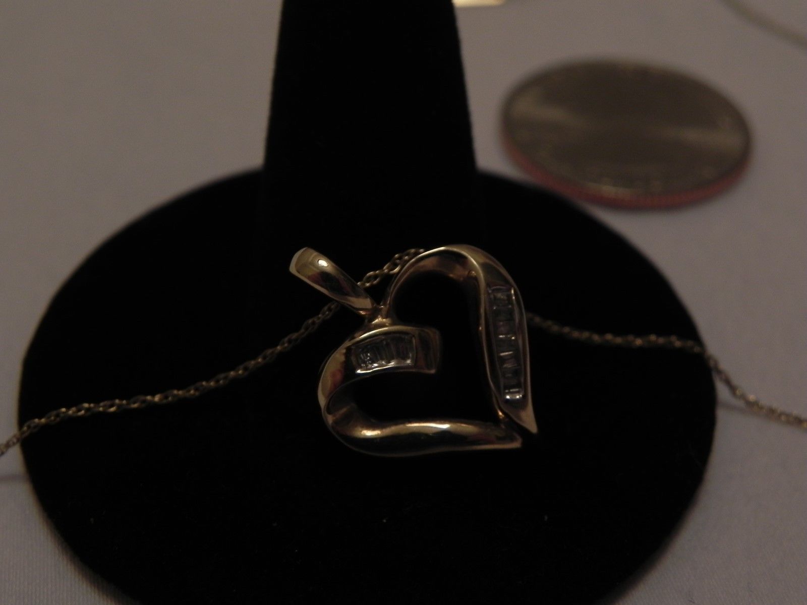 10K Gold Chain with 10K Gold Heart Pendant/Diamonds