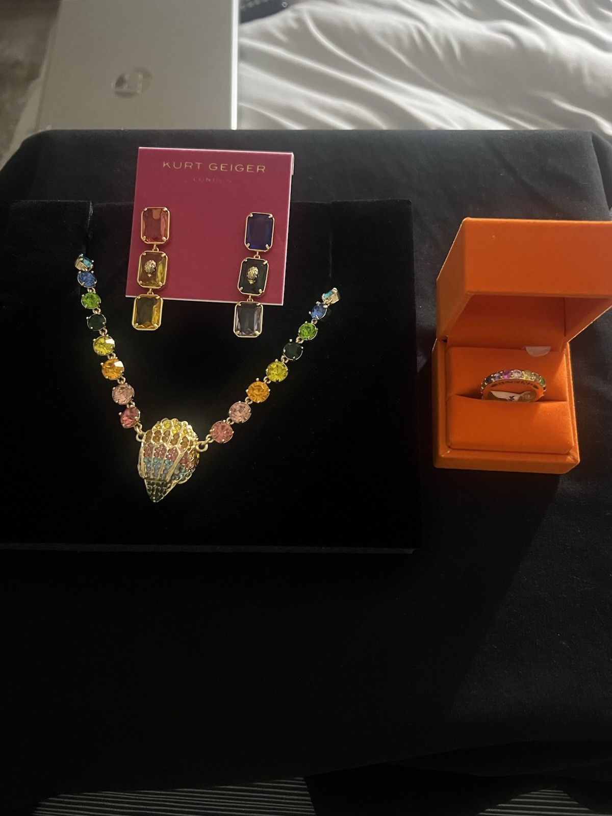 KURT GEIGER LONDON RAINBOW Band W/ BE KIND ENGRAVING COCKTAIL RING SIZE 7