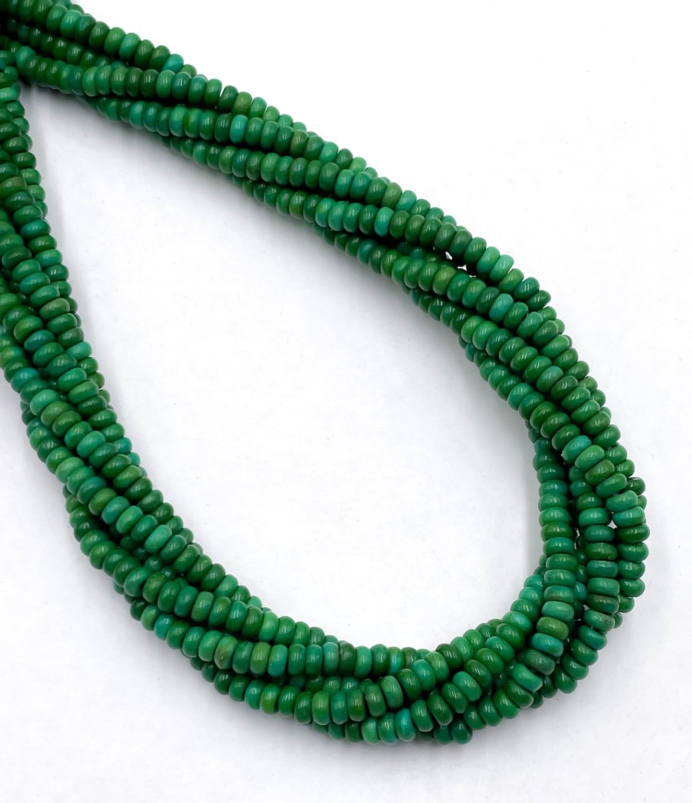 Dyed Howlite Turquoise Rondelle Shape Beads Size 2.5x5mm 15.5″ Strand