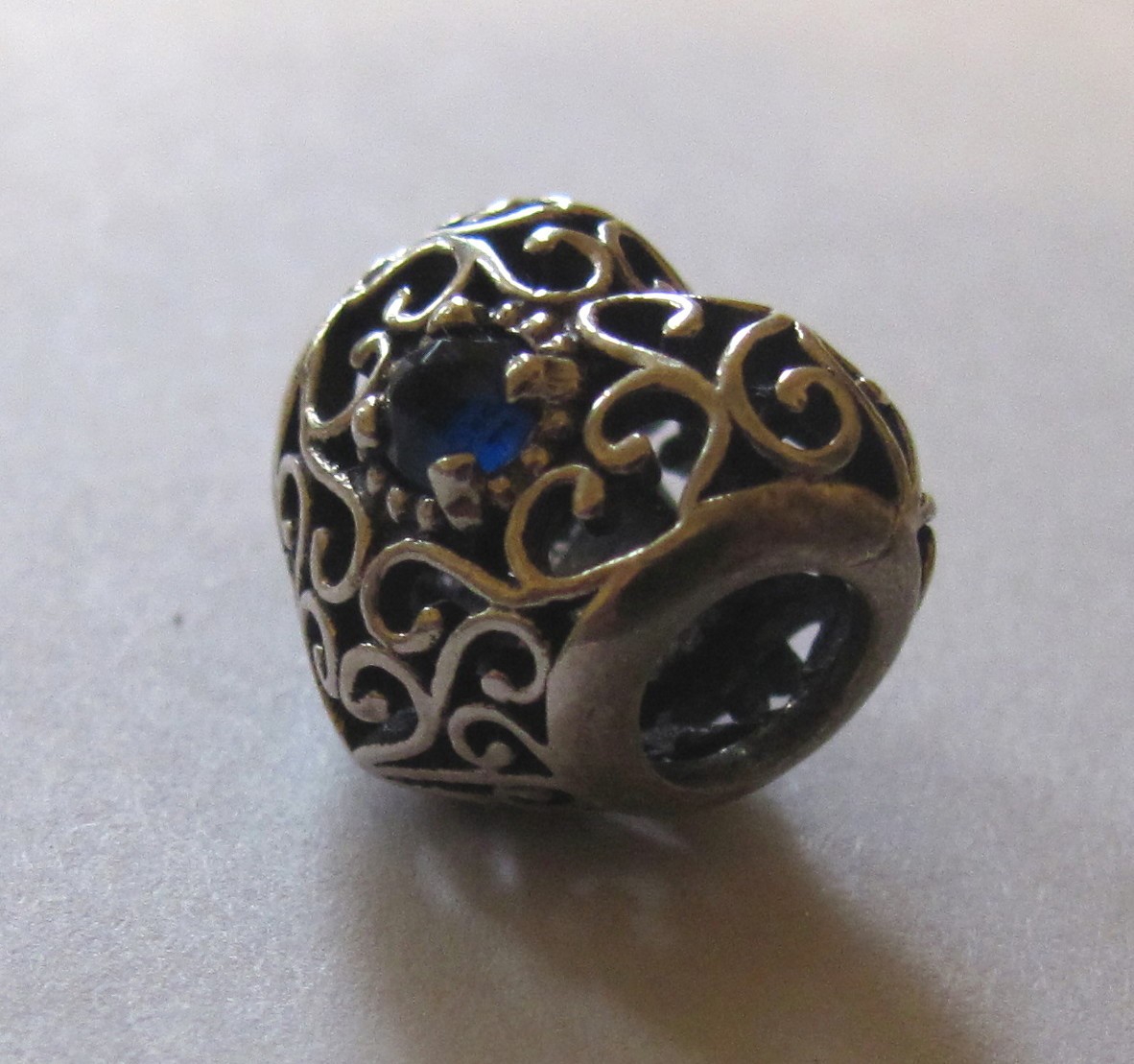 Pandora SS September Sapphire Signature Heart Charm #791784
