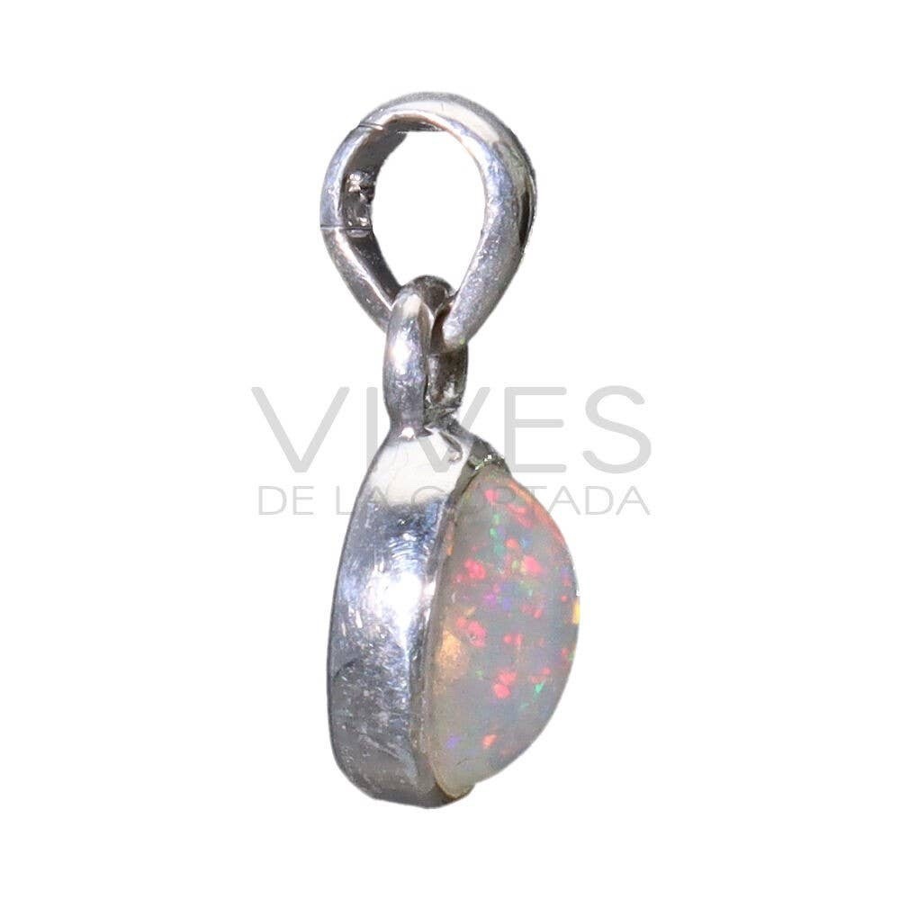 Small Oval Opal Pendant (P), Australia, 925 Sterling Silver