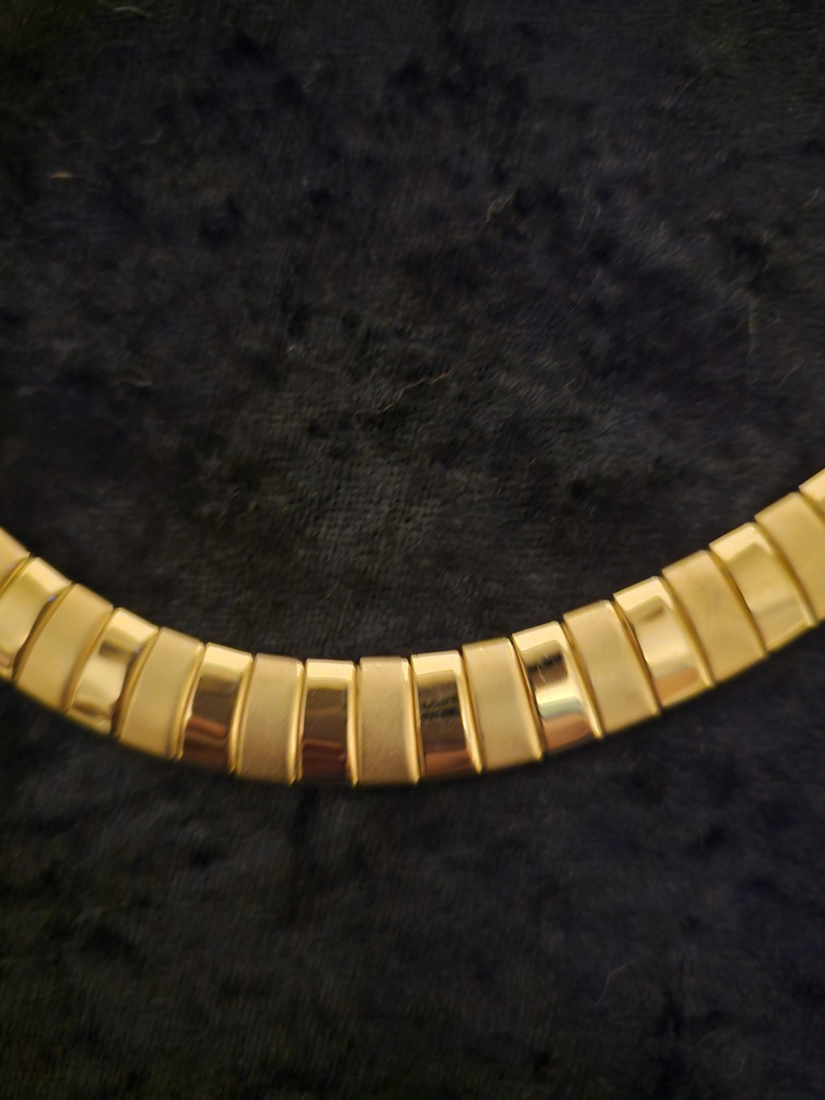 VTG 1990’s Goldtone Choker Necklace Elegant Boss Lady Brushed & Glossy