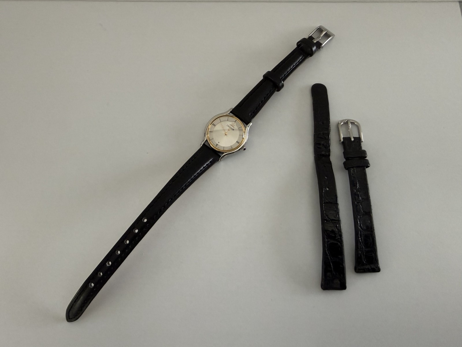 [NEAR MINT] SEIKO CREDOR 8420-0150 Quartz Gold Silver Two-Tone Watch w/Org Band