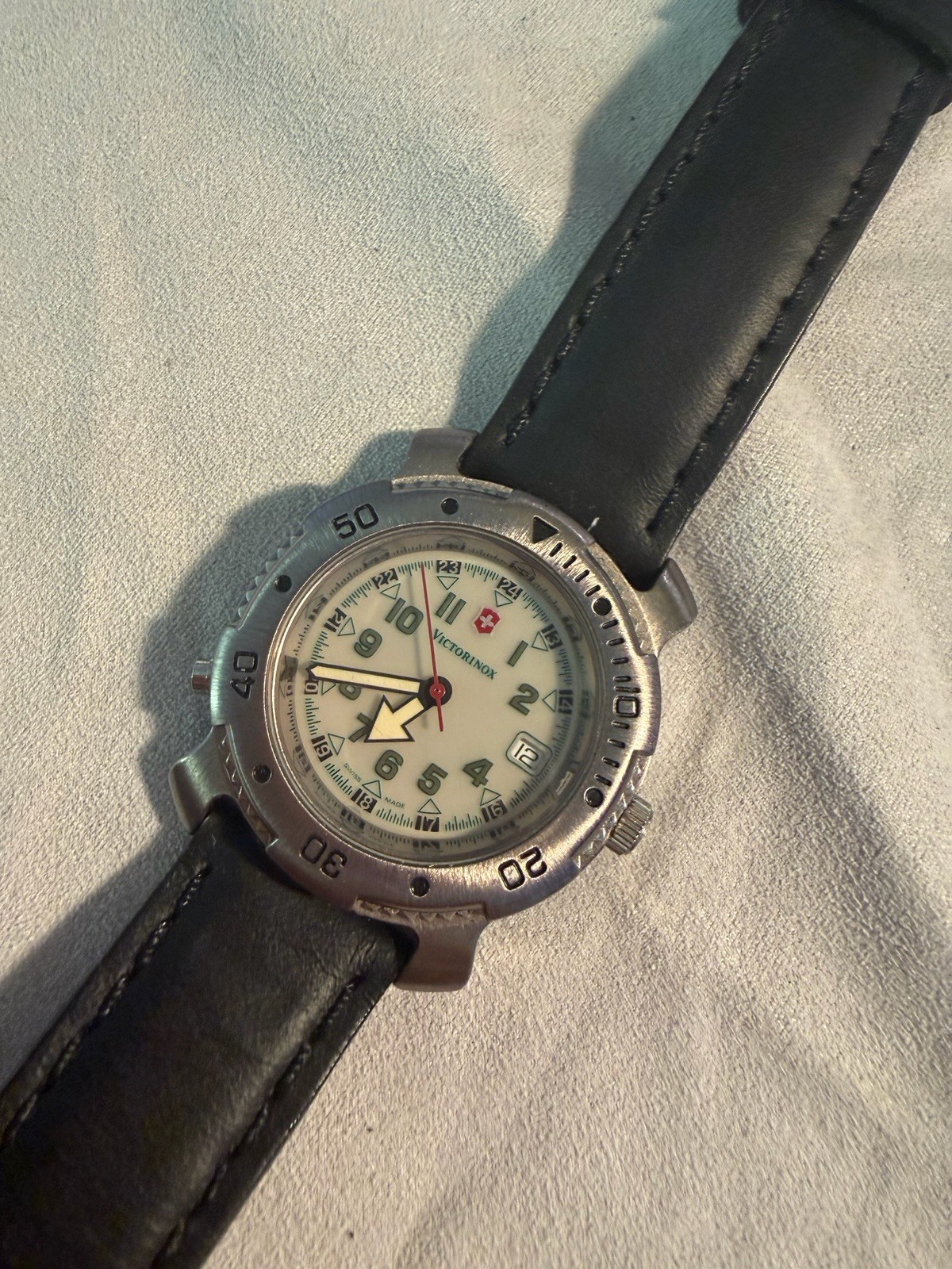 Victorinox Swiss Army Quartz Date 38mm White Dial Black Leather 30m Bezel