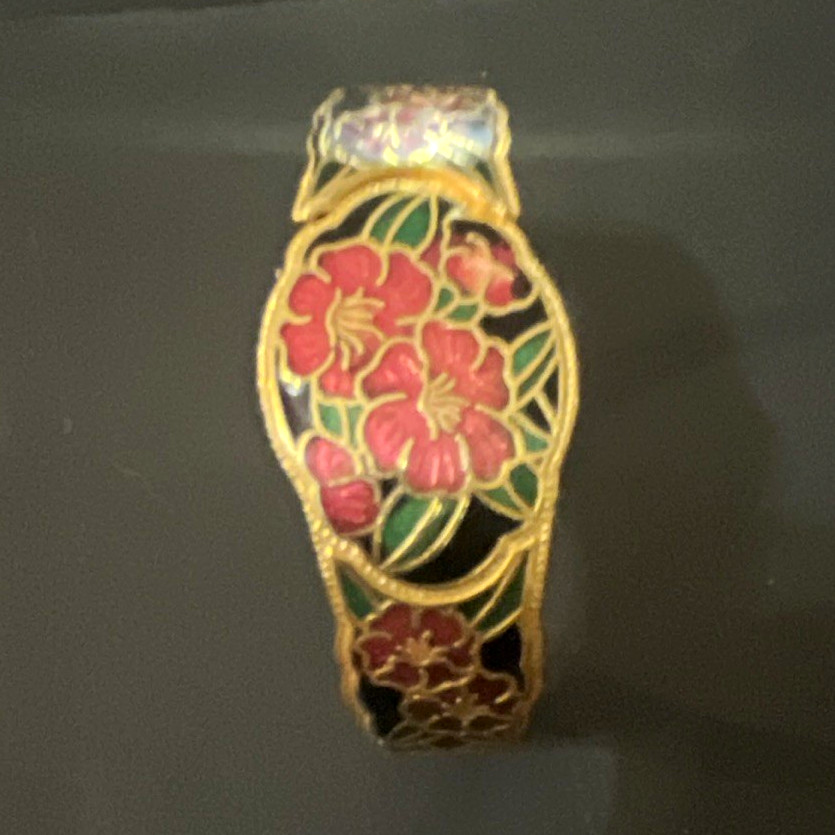 Gold Tone Floral Flower Enamel Metal Hinged Bangle Bracelet – Red Green