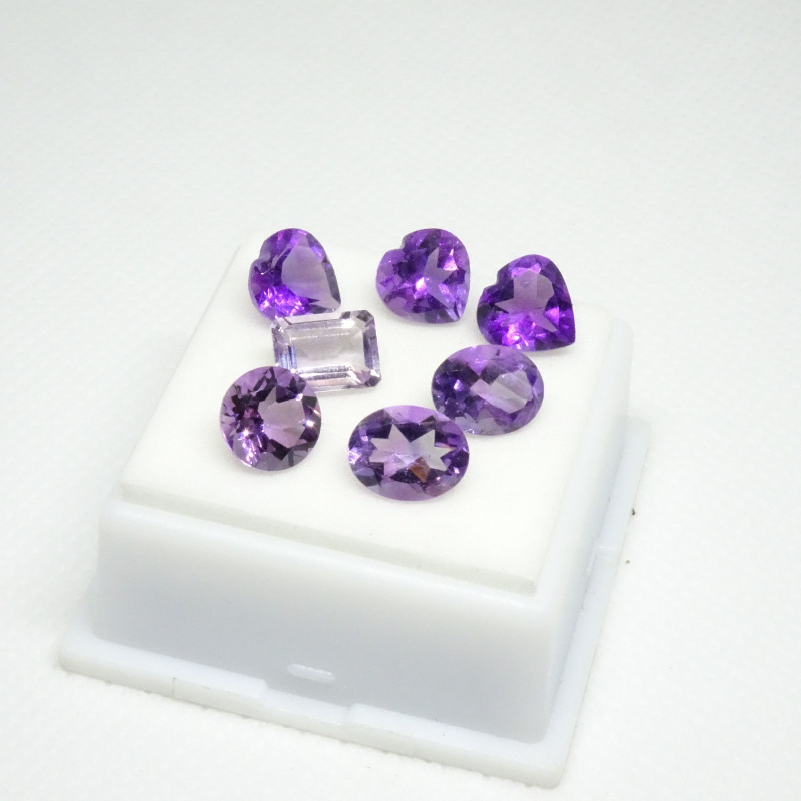 10.09CTW Amethyst Parcel – Shape & MM Varies – African Amethyst Gemstones Parcel