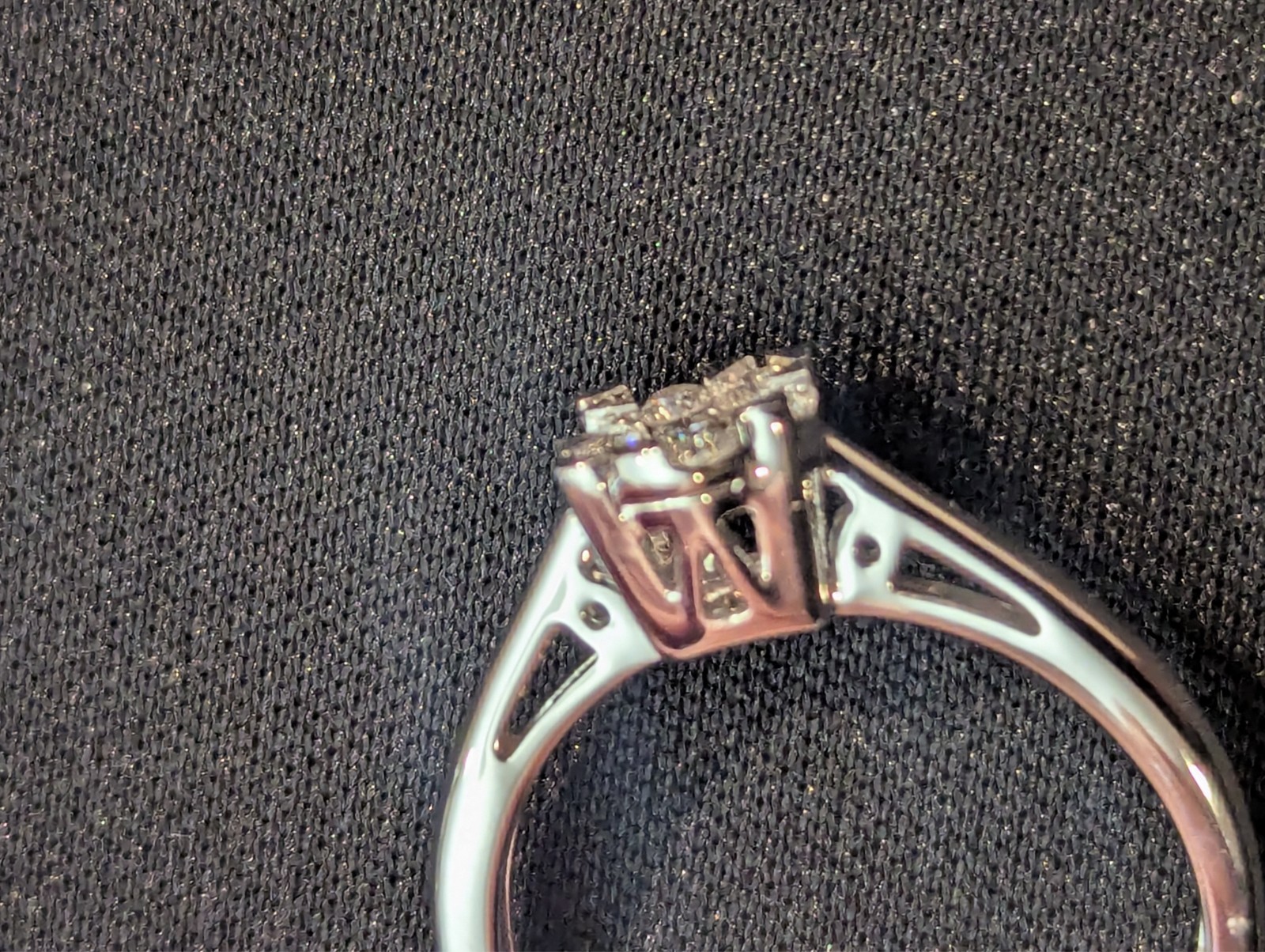 Women’s 0.23 CT. T.W. Diamond Ring 14K White Gold size 7