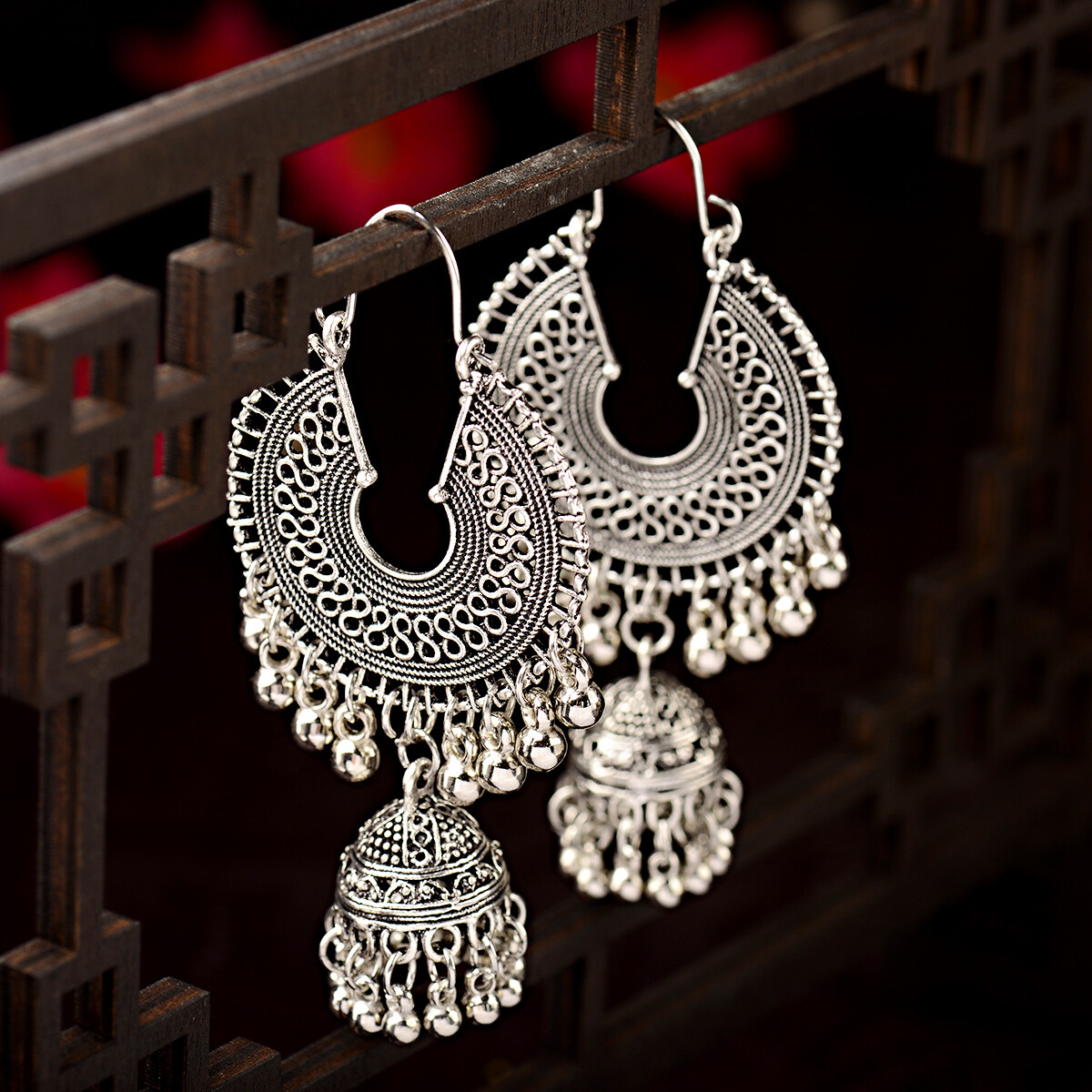 Fashion Women India jhumki Silver Bead Earrings Ornament Southeast Asia Style