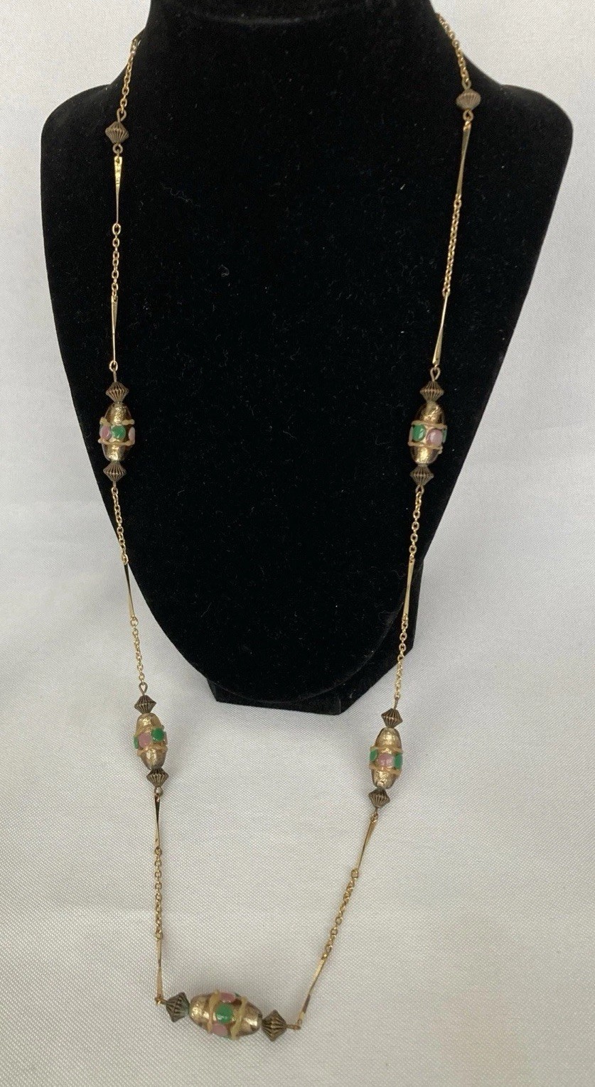 Gold Tone Bar + Chain Necklace w/ Green + Mauve + Gold Tone Beads 31″ Jewelry