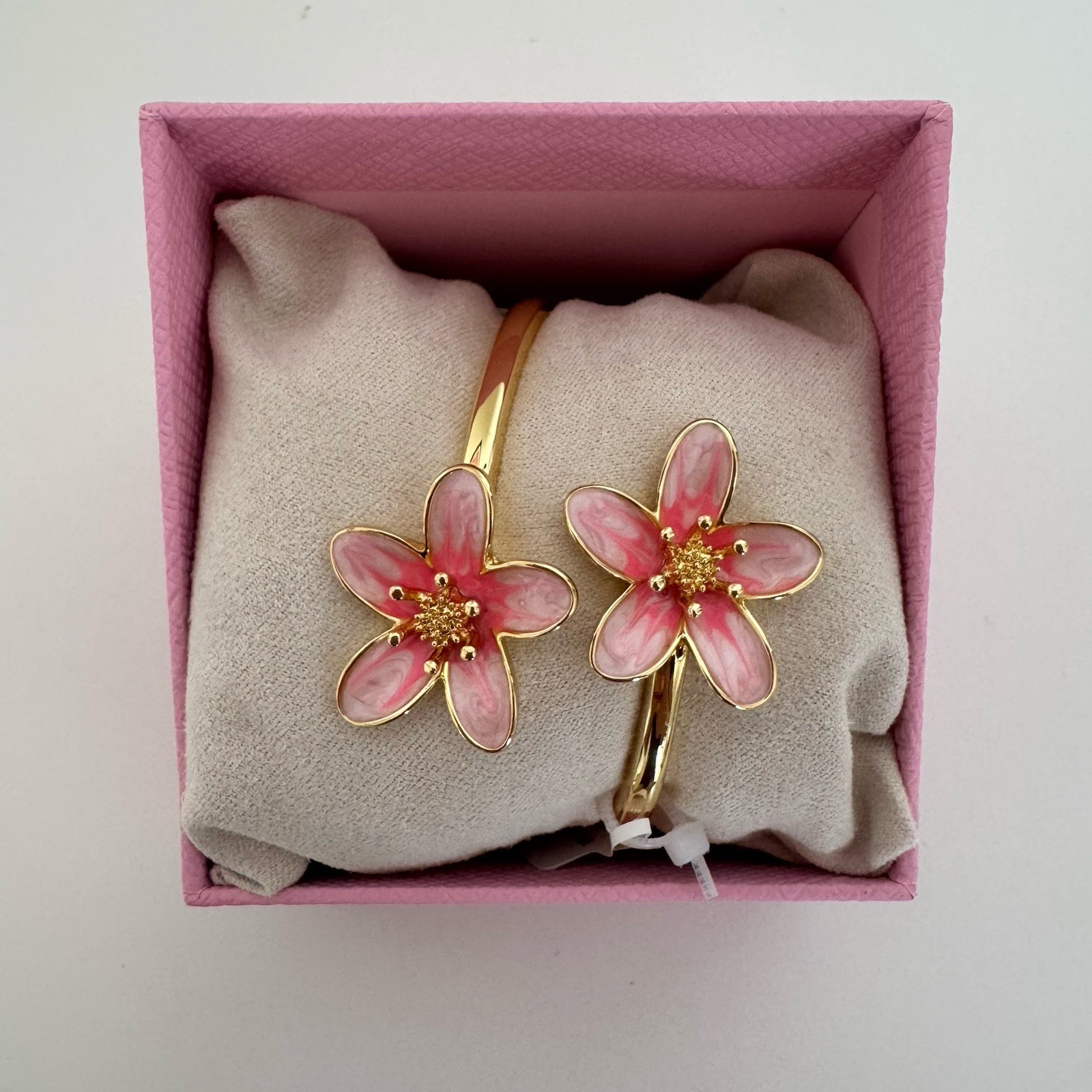Piper K Hand Painted Pink Flower Gold Tone Cuff Bracelet Gift Box New