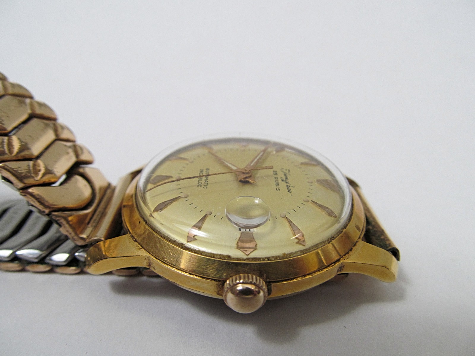Vintage Jungfrau 25 Rubis Incabloc Automatic Movement Swiss Wristwatch 9502-39