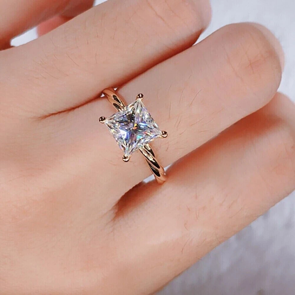 Princess Cut 14k Yellow Gold 2 CT Lab Grown IGI E F VVS Certified Diamond Ring