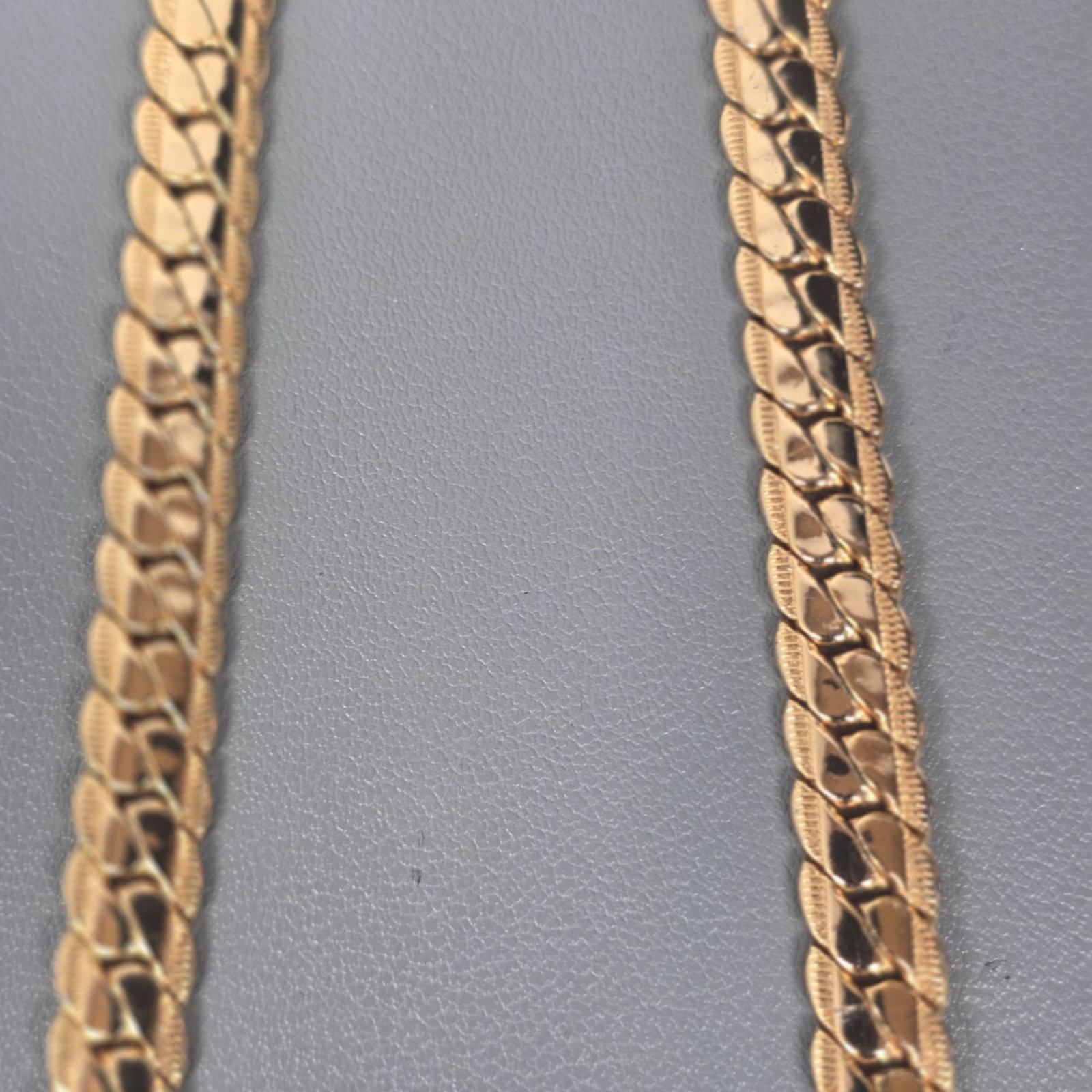 Cool 12K Gold-Plated Miami Cuban Chunky Curb Link Textured Chain Necklace 28″ U7