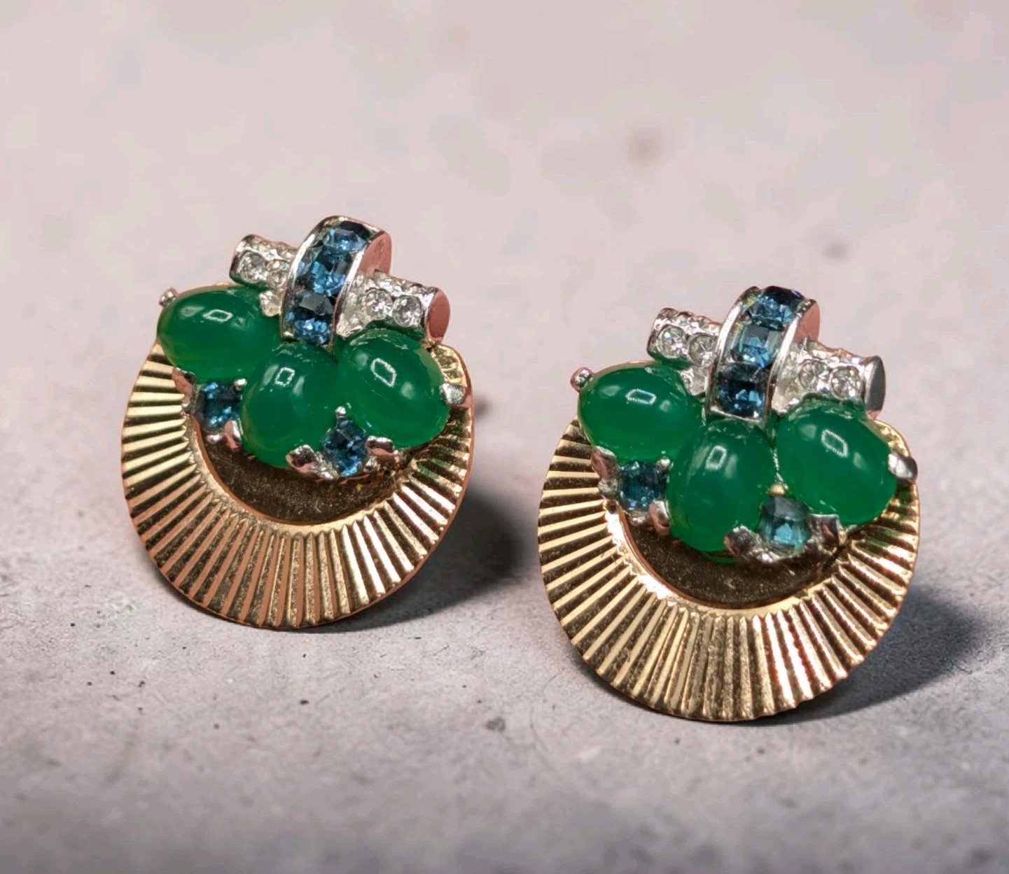 BOUCHER Signed Marcel Green Blue Clear Rhinestone Gold Tone Clip Earrings ⚠️READ
