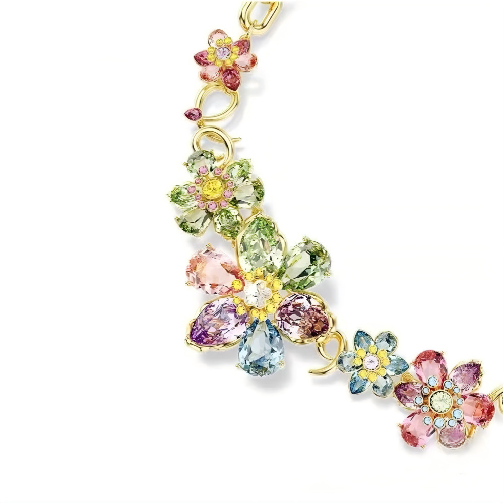Swarovski ldyllia flower necklace new strap box