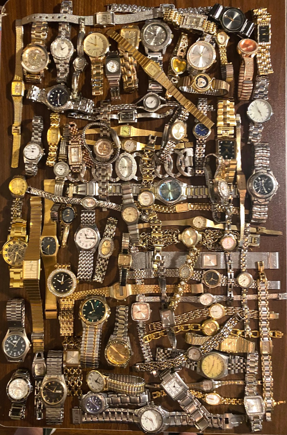 HUGE Lot 80 Vintage Now Used Watches few run GoldSilver Tone ELGIN SEIKO BULOVA+