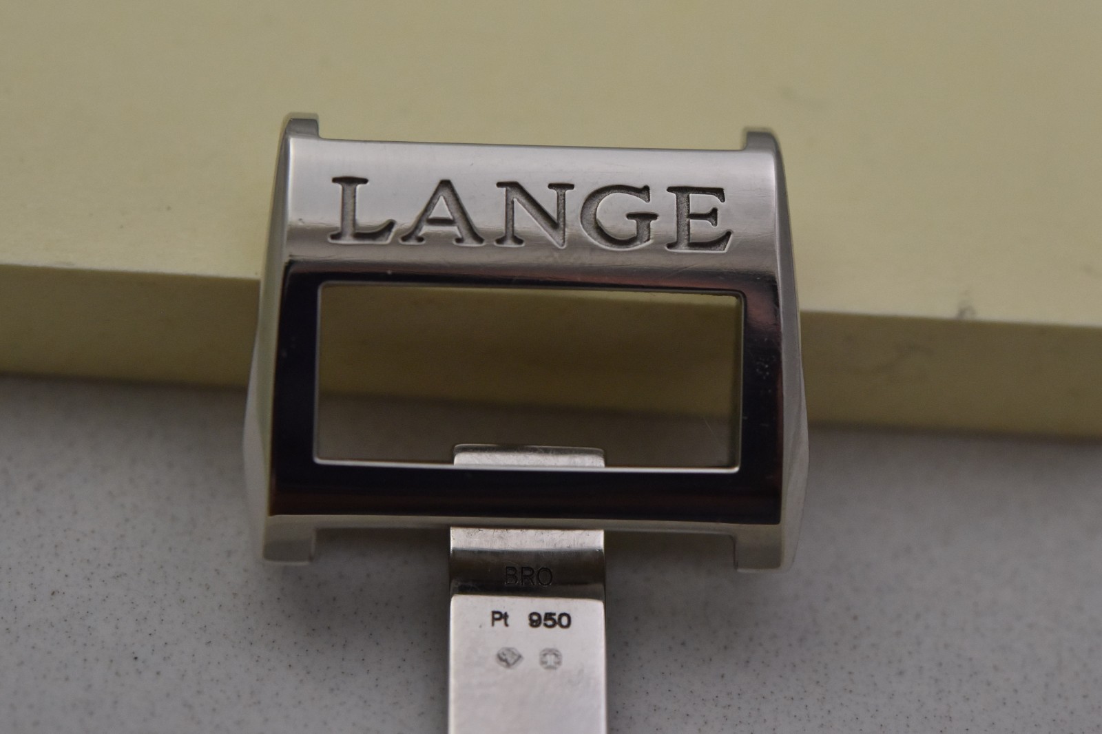 A Lange & Sohne PT950 Platinum deployant buckle clasp, 16mm, excellent