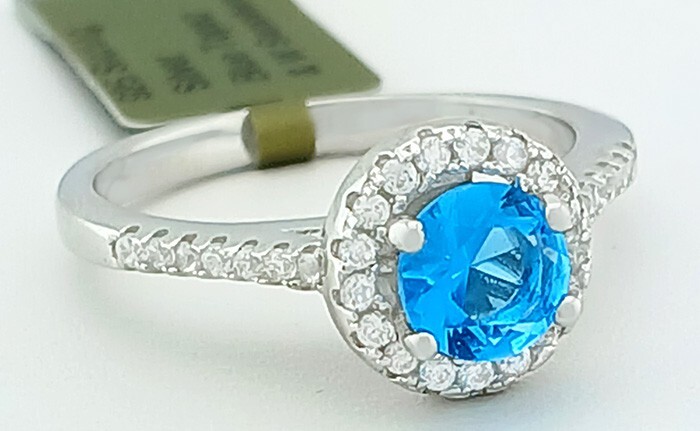 LAB CREATED 1.08 Cts BLUE TOPAZ & WHITE SAPPHIRE RING 925 STERLING SILVER