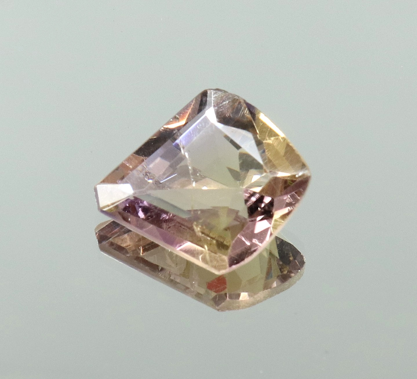 Natural Bolivia Ametrine Bi-Color 4.10 Ct Untreated Certified Loose Gemstone