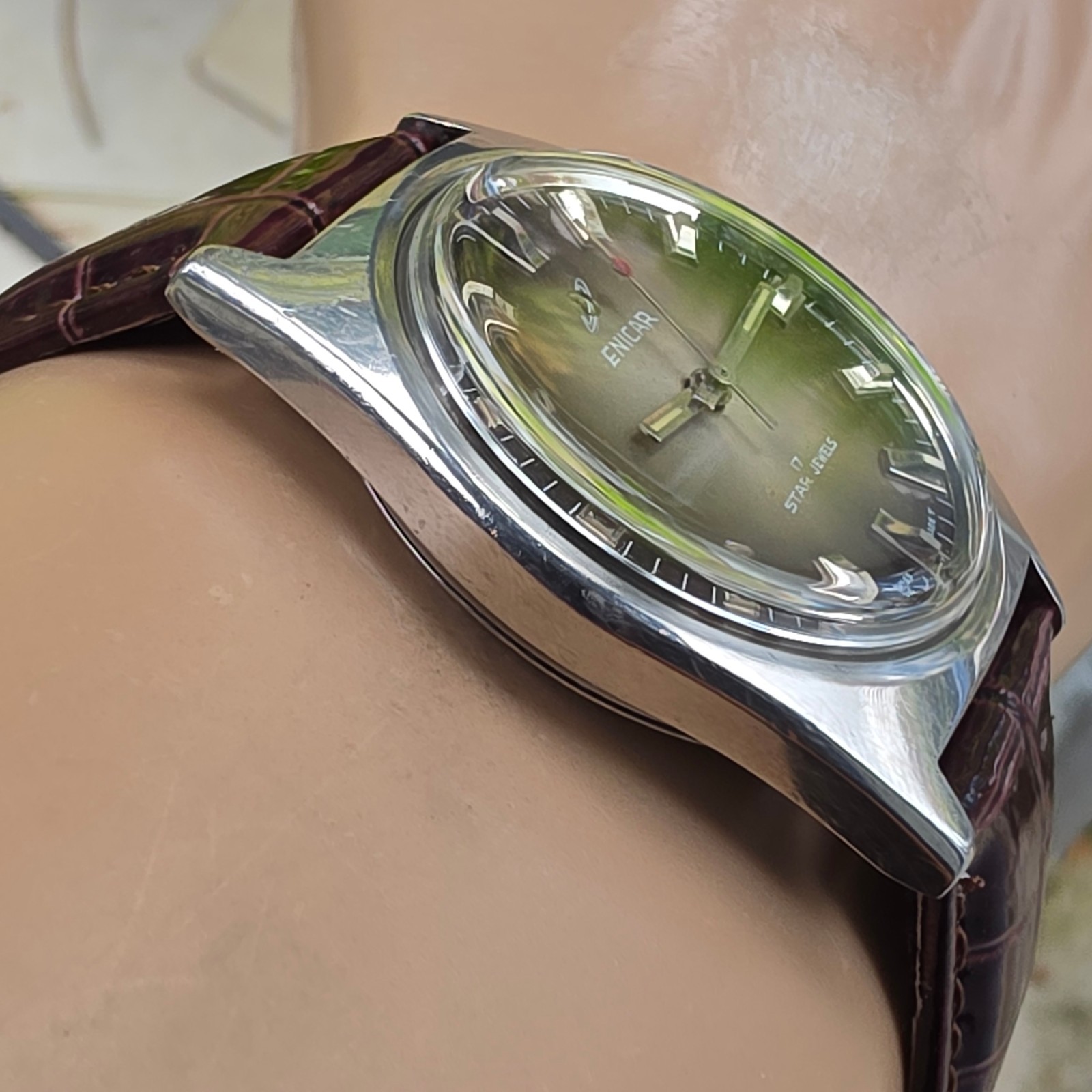 Vintage ENICAR Ocean Pearl men’s manual wind watch AR-160 SWISS MADE 1970s